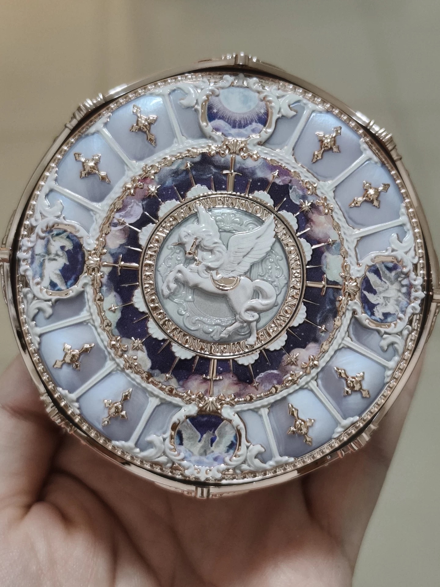 自带柔光！花知晓独角兽云朵蜜粉氛围感拉满🦄