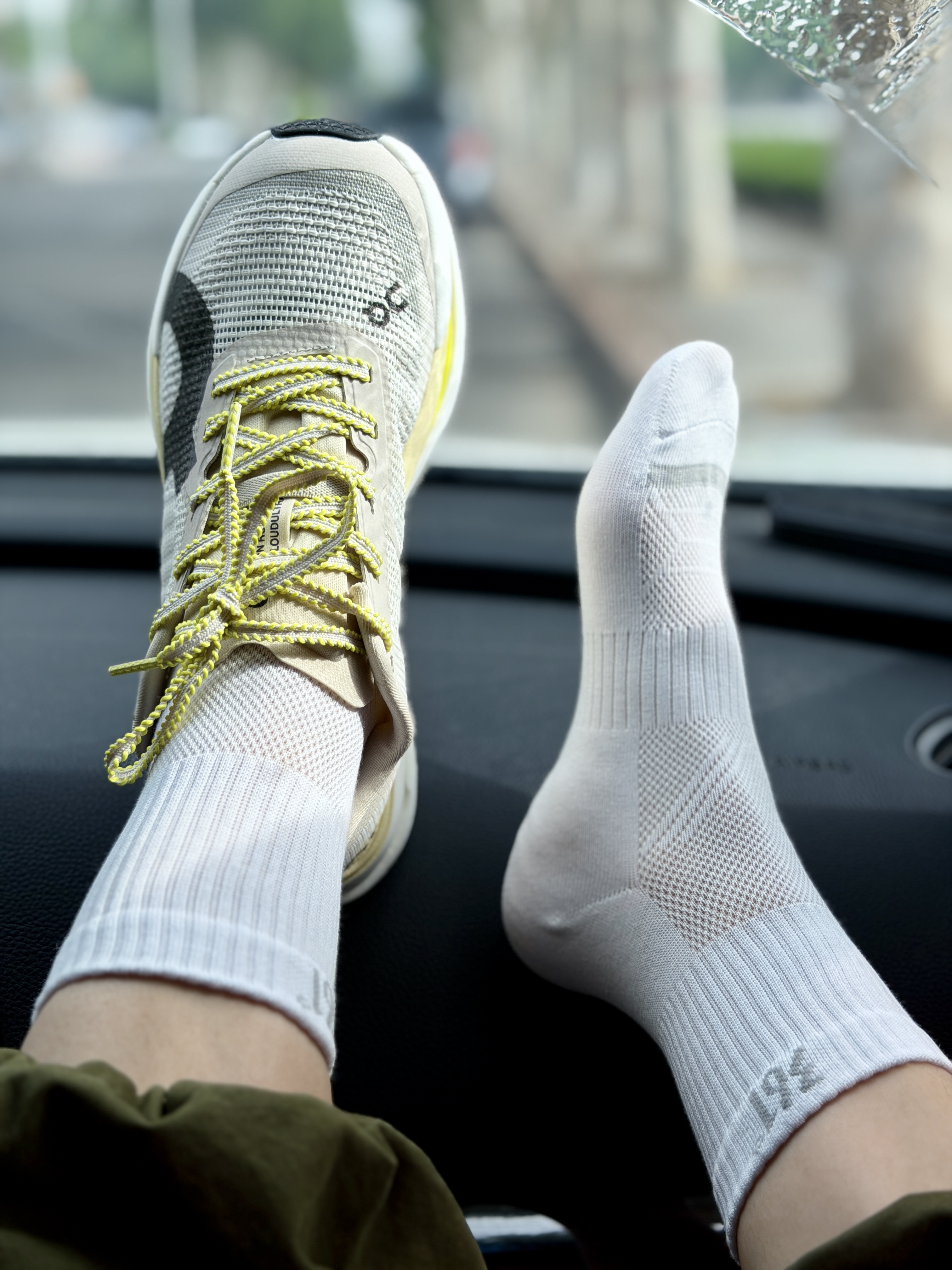 挖带了比光脚还舒服的袜子🧦