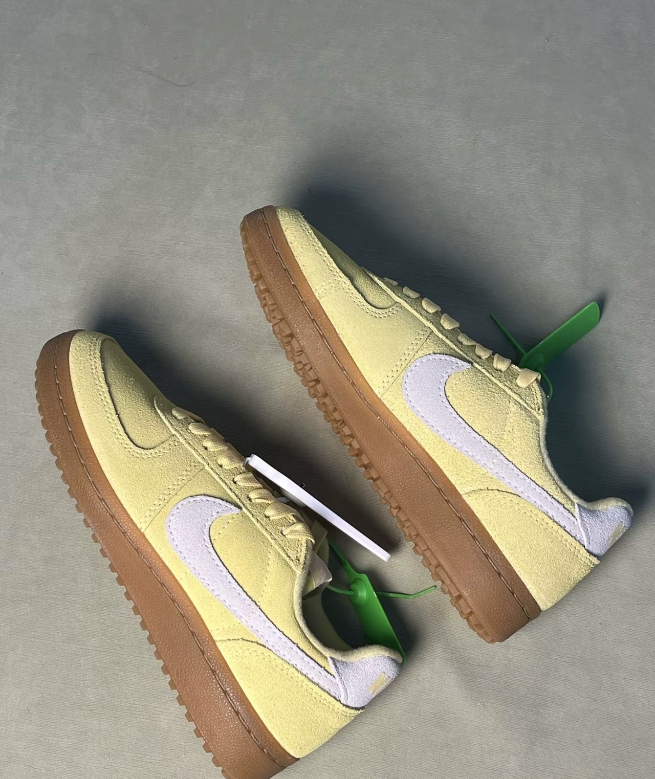 上脚穿了一个月，来聊聊这双Nike小黄鞋的真实体验✨