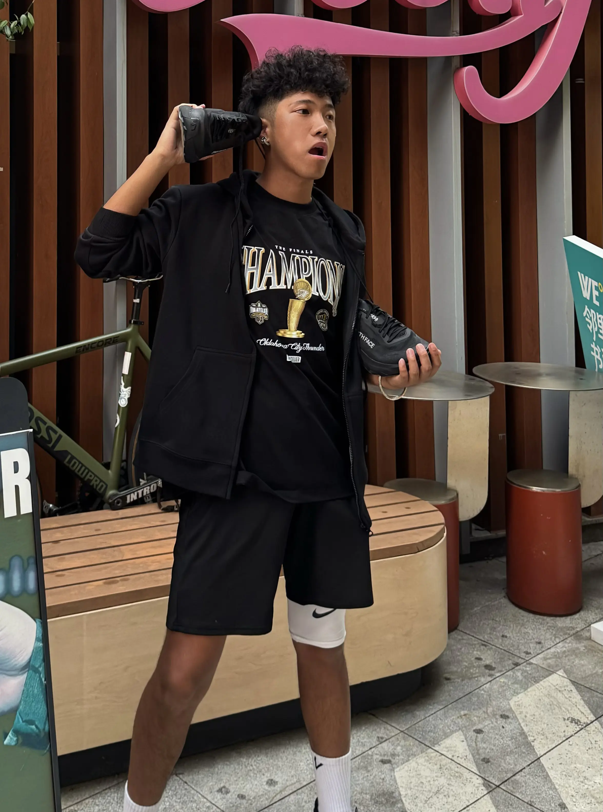 黑皮baby 潮流穿搭