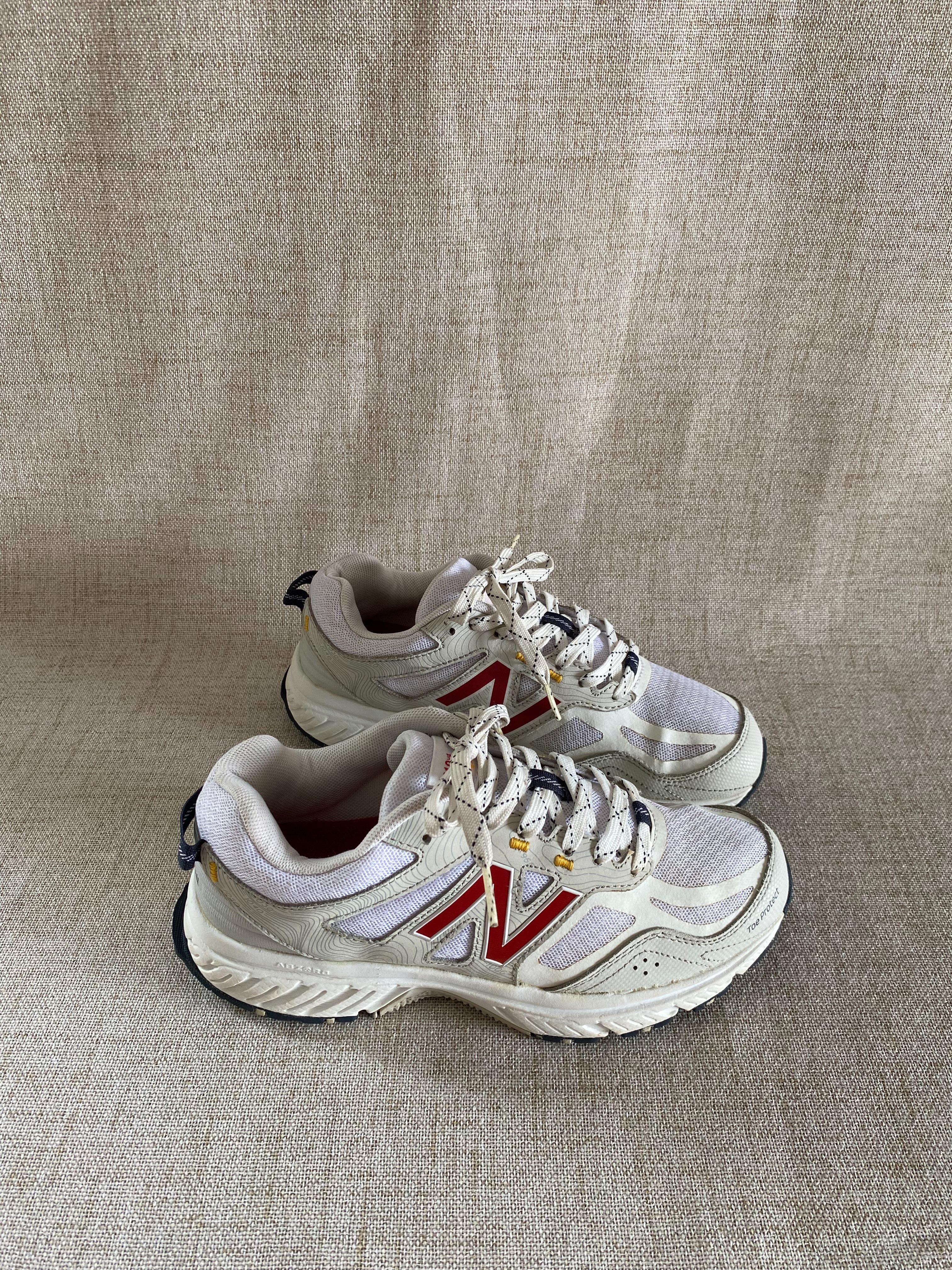 nb510米白配红标，复古跑鞋带着一丝清爽的一双