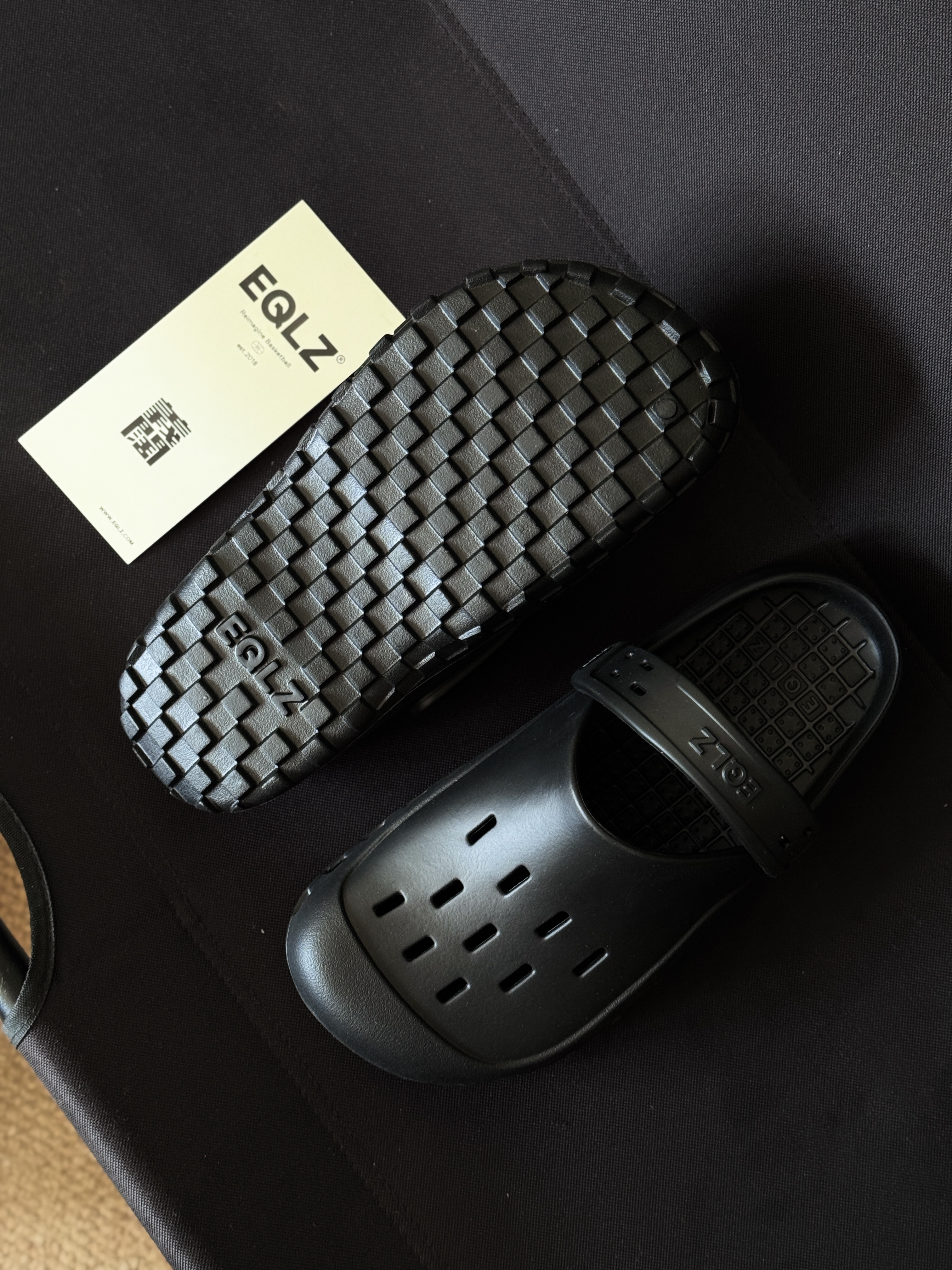 小众宝藏｜EQLZ 101机能洞洞鞋开箱📦