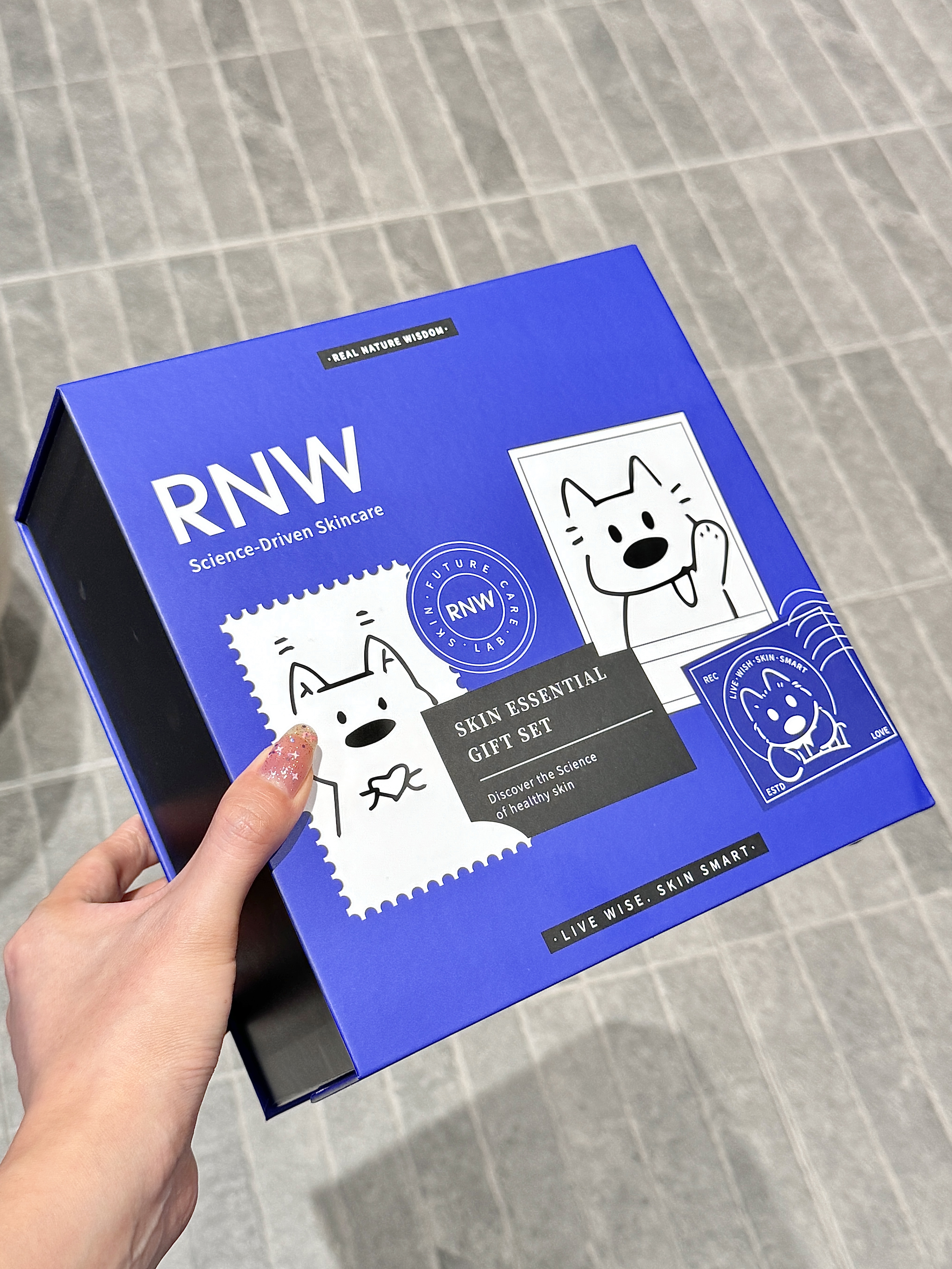 哇喔🐕˚🩵⟡.•！sui能拒绝介个修狗礼盒啊~