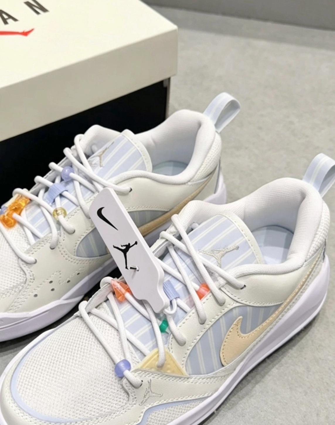Jordan CMFT Era实测｜软弹舒服不闷脚