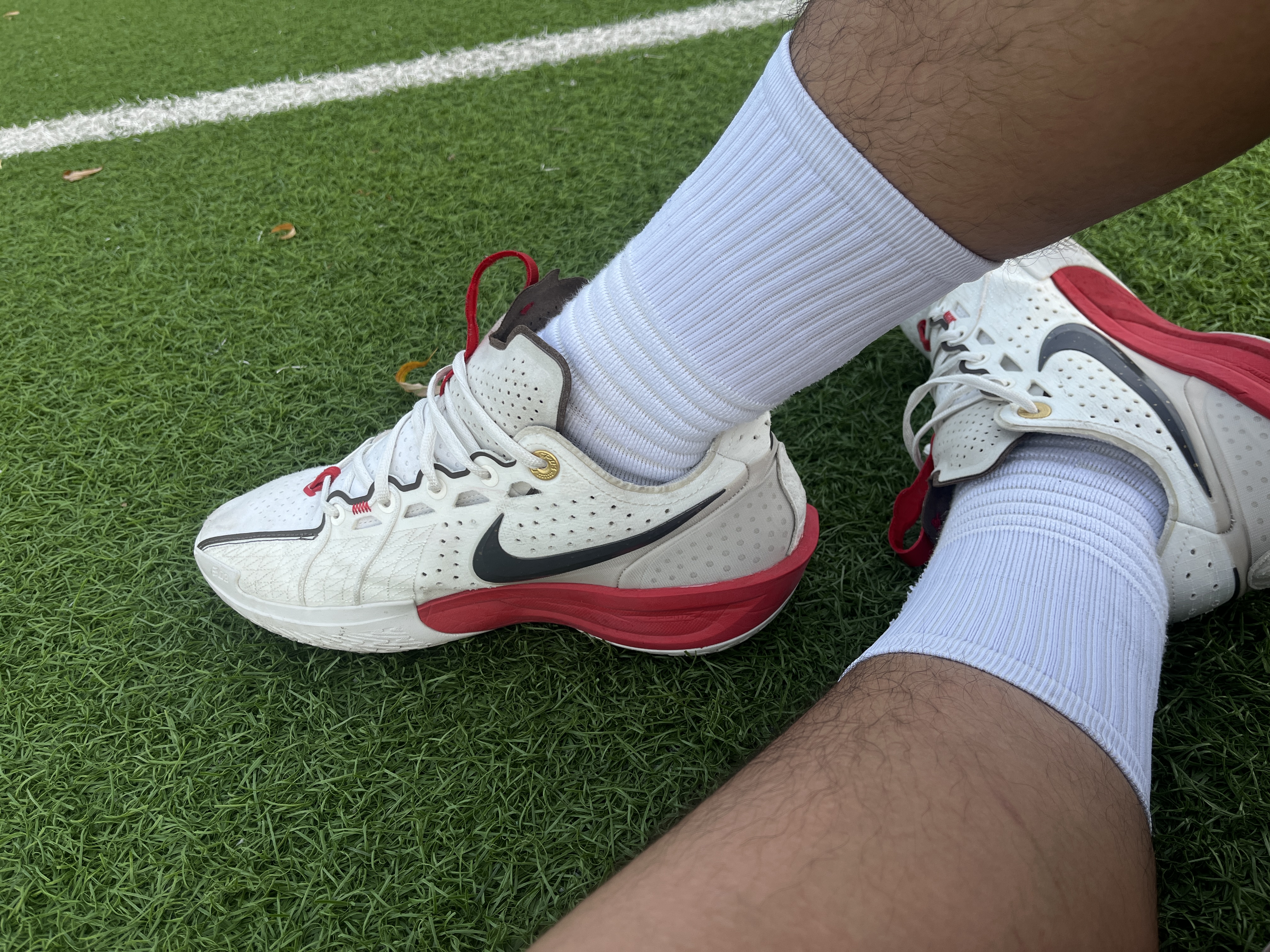 🔥实战神鞋！Nike GT白红，球场颜值直接碾压全场