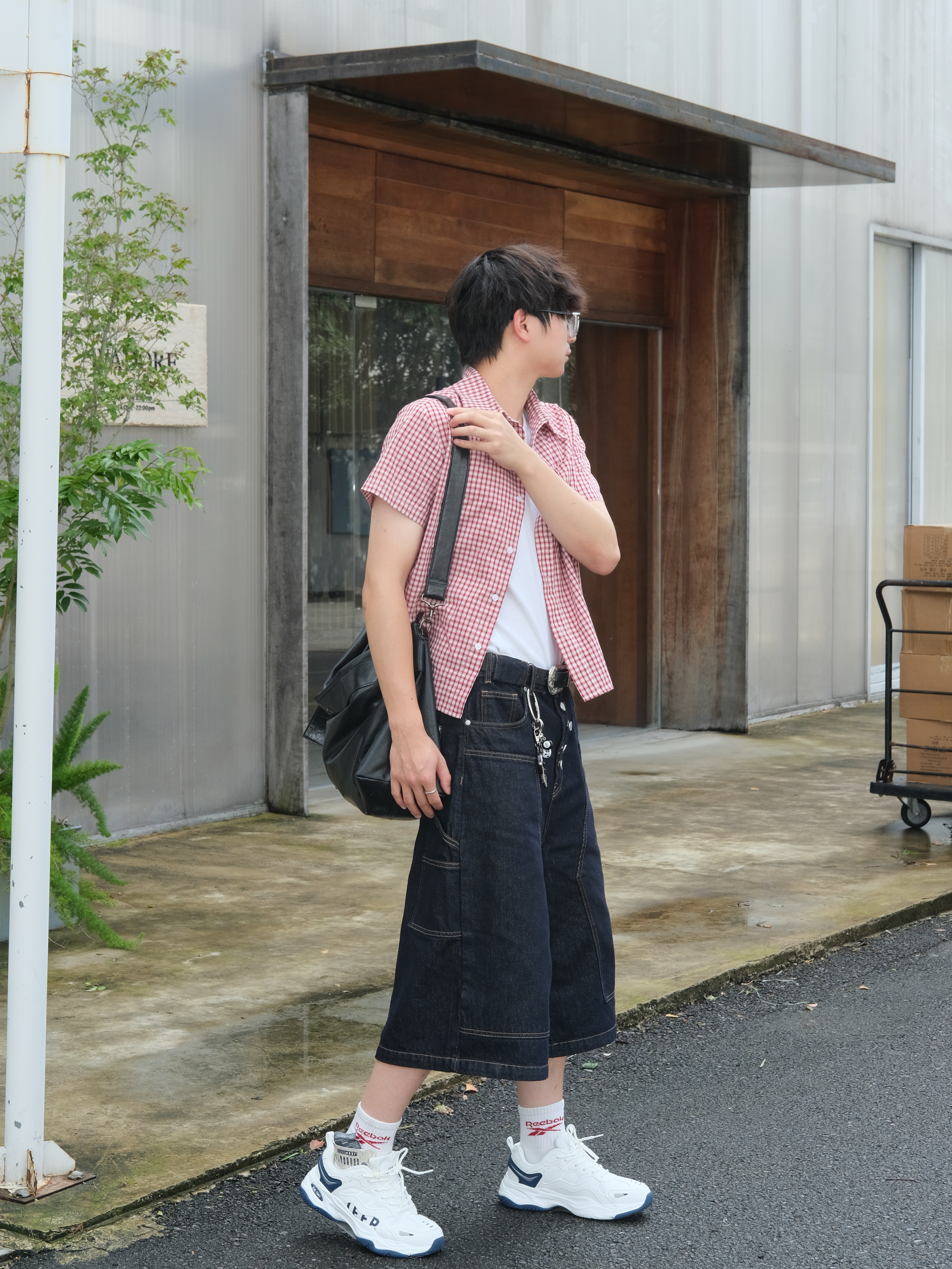 夏日Look👀衬衫➕老爹鞋更随性