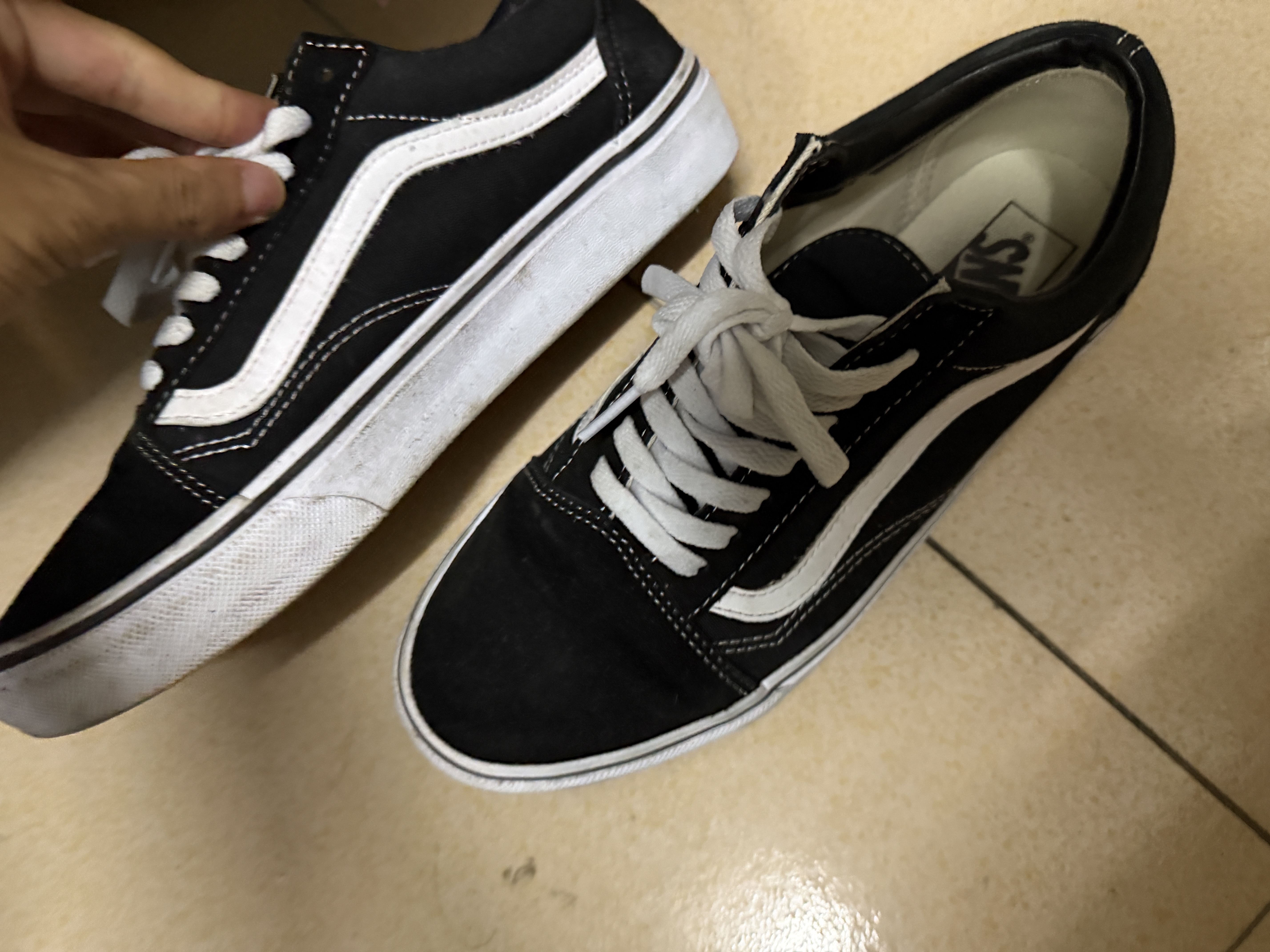 vans