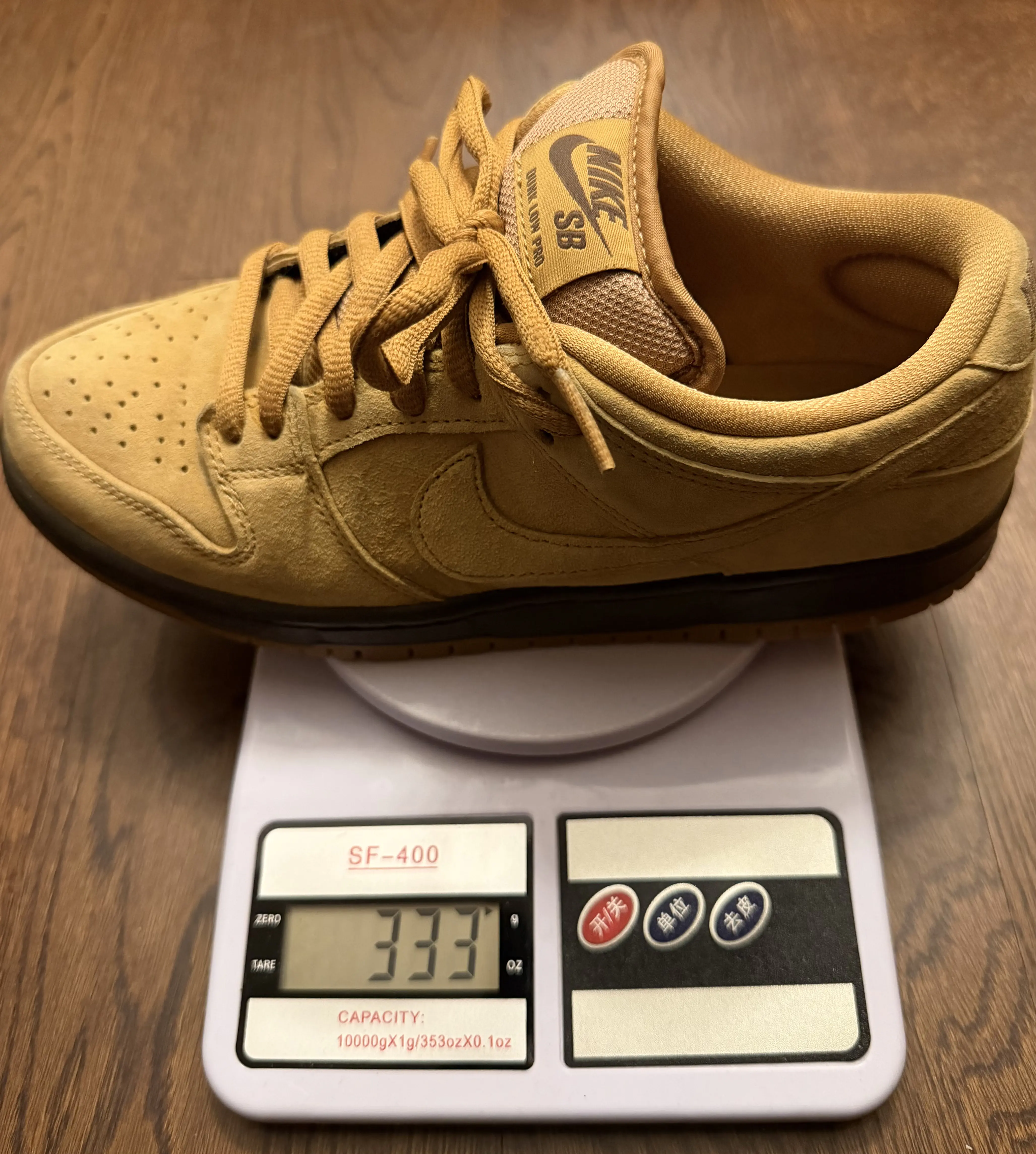 球鞋体重 part25
