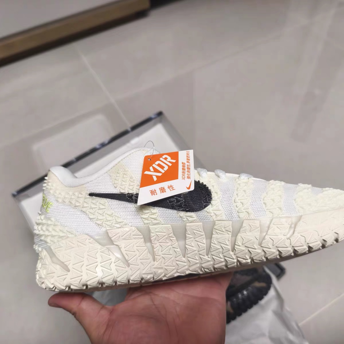 Nike JA3 EP 莫兰特3代(椰奶白)