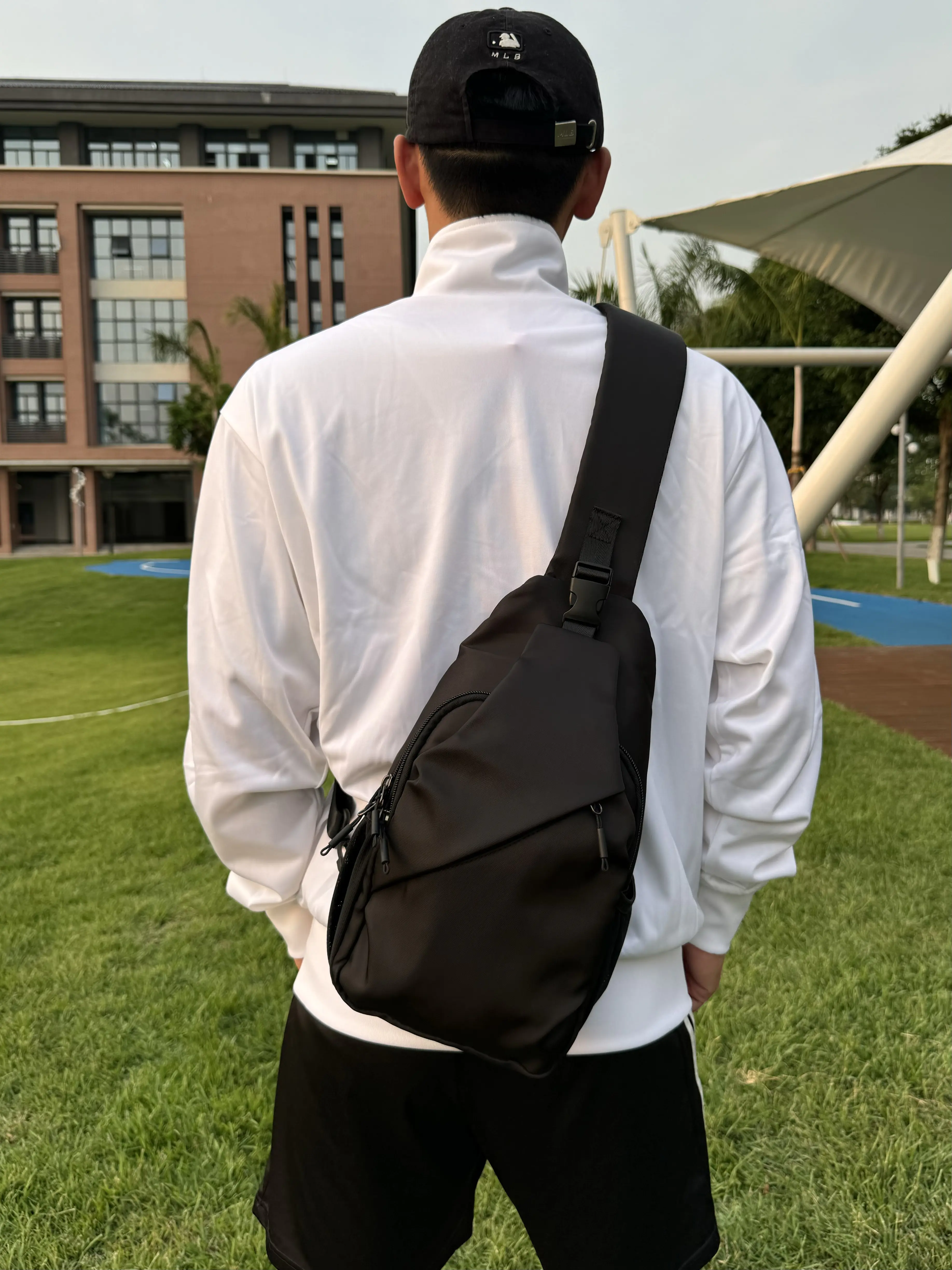 球场日常穿搭,舒服就完事