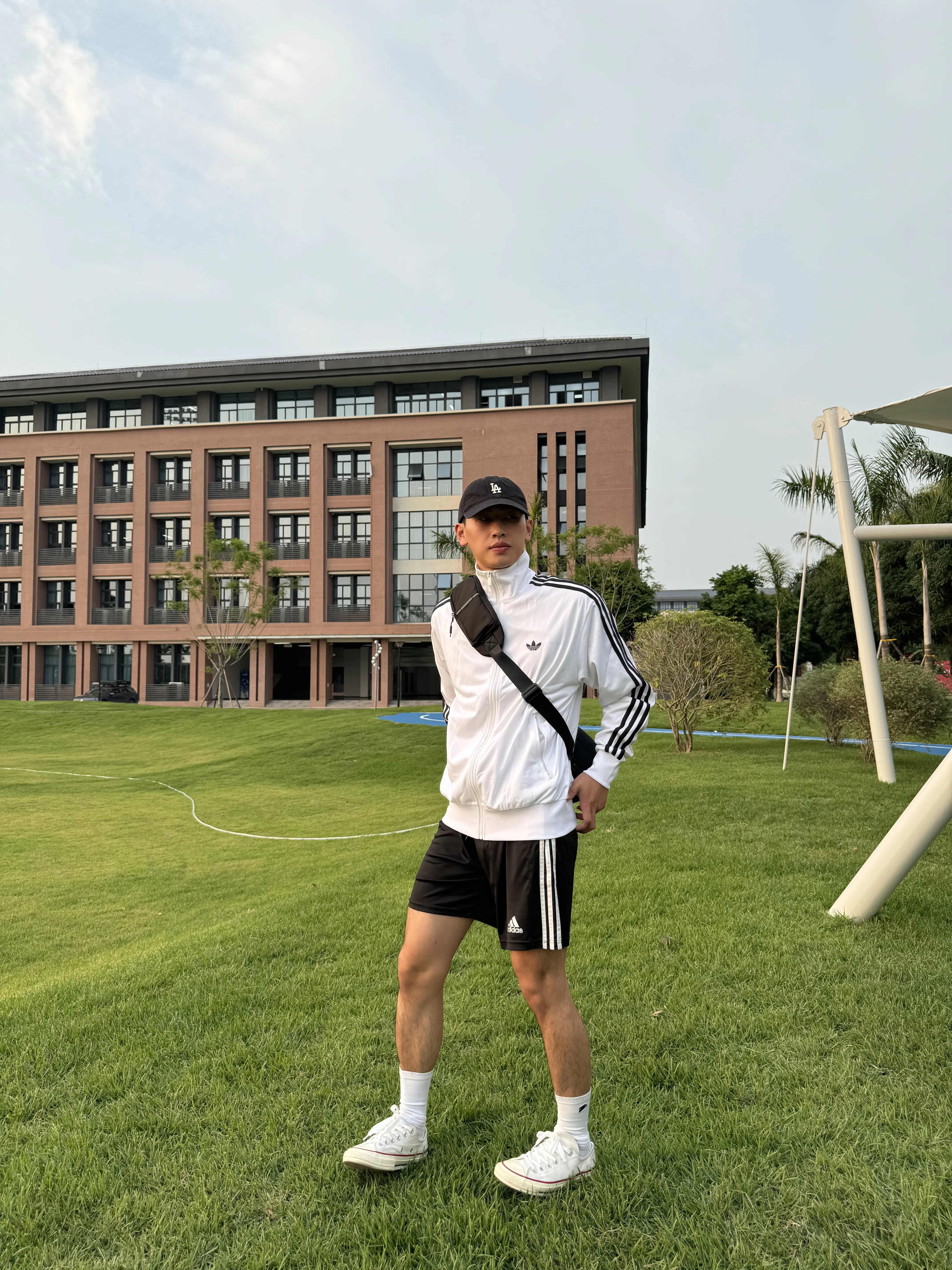 球场日常穿搭,舒服就完事
