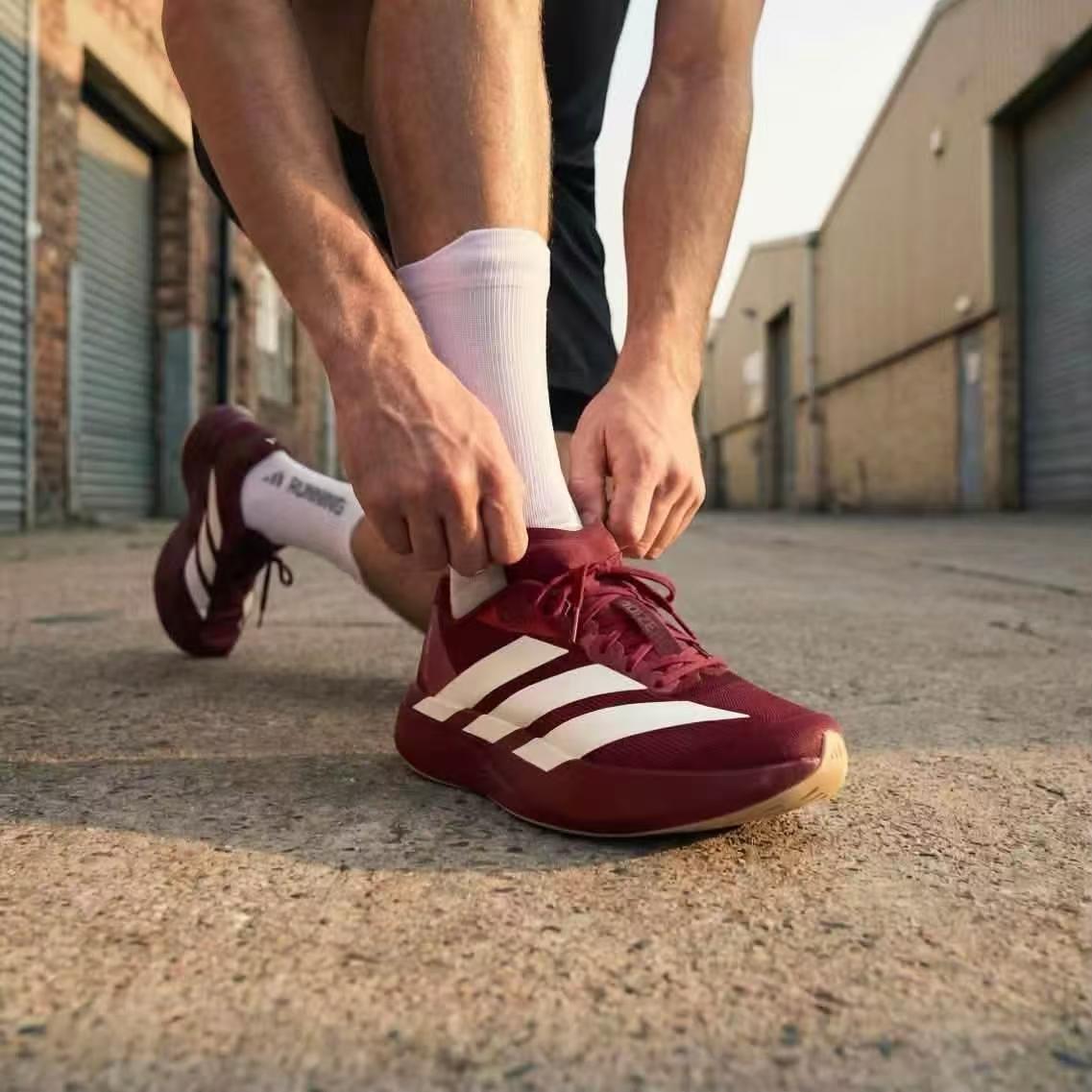 酒红竞速利器🍷Adizero Evo SL碳板跑鞋