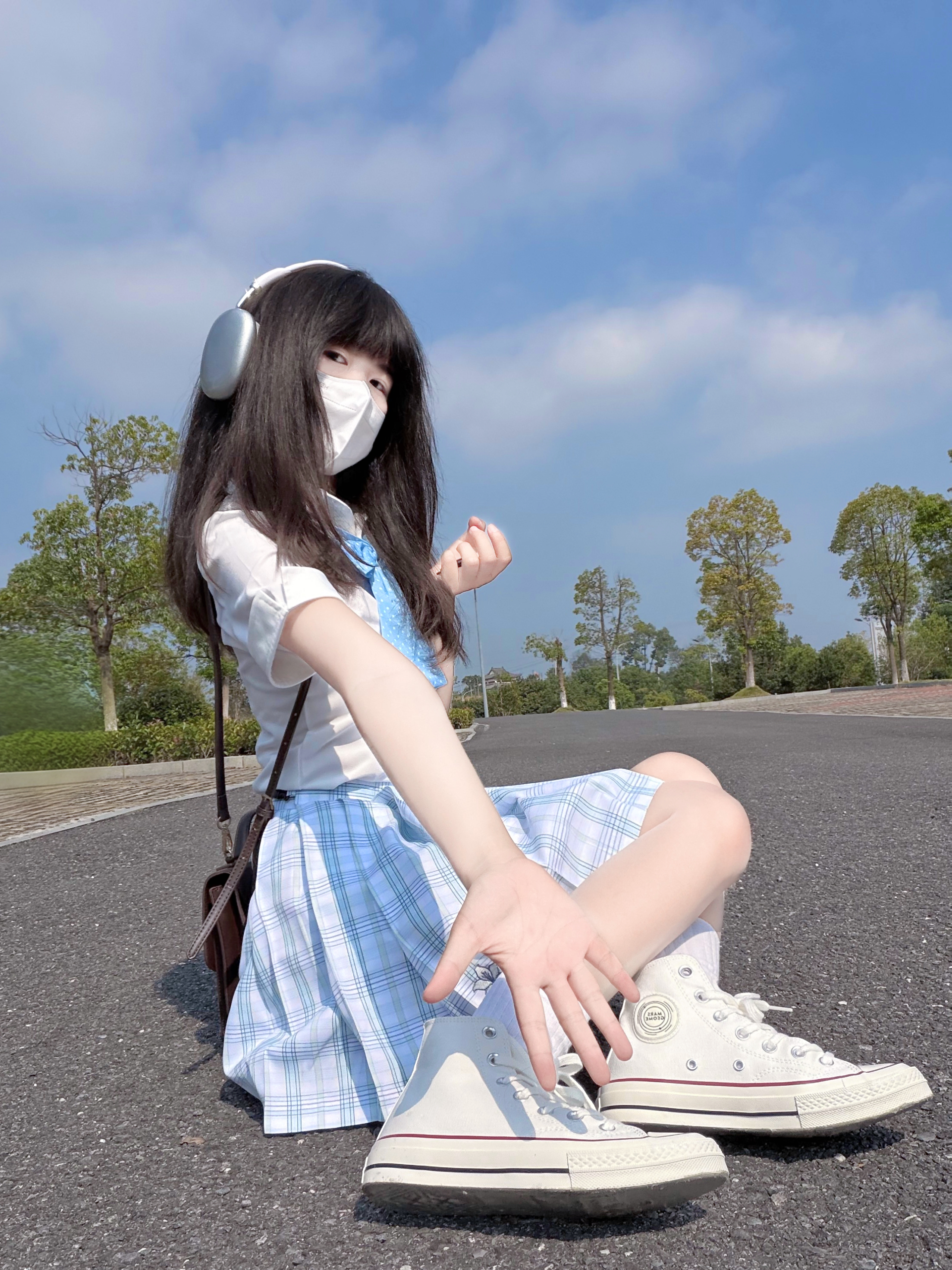 ៸៸᳐⦁⩊<៸៸᳐ ੭゙🎧今日份少年感,是这双白帆布给的~
