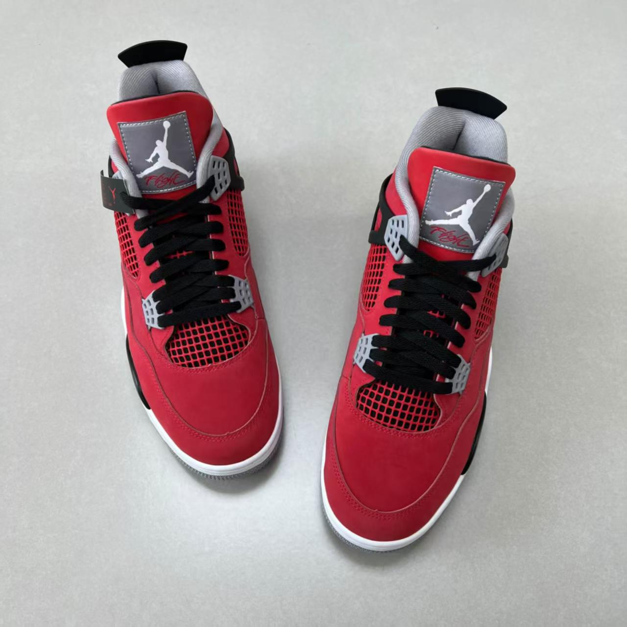 热血公牛红❤️AJ4愤怒公牛复古篮球鞋