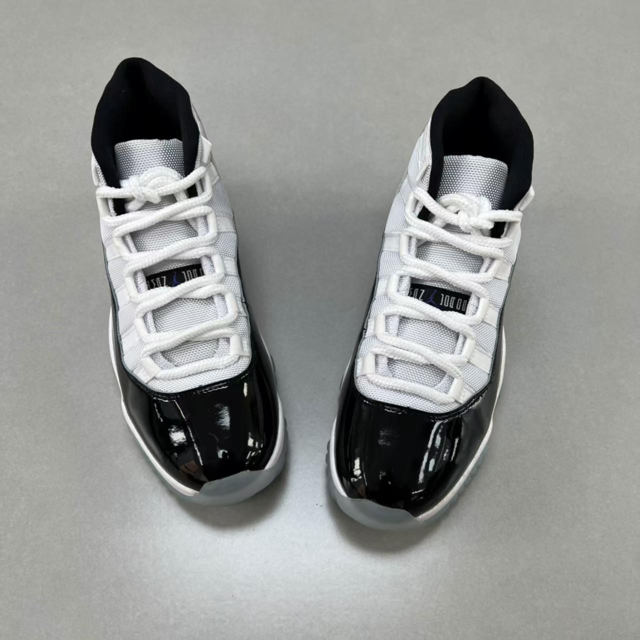 传世经典🤍🖤AJ11康扣黑白高帮漆皮篮球鞋