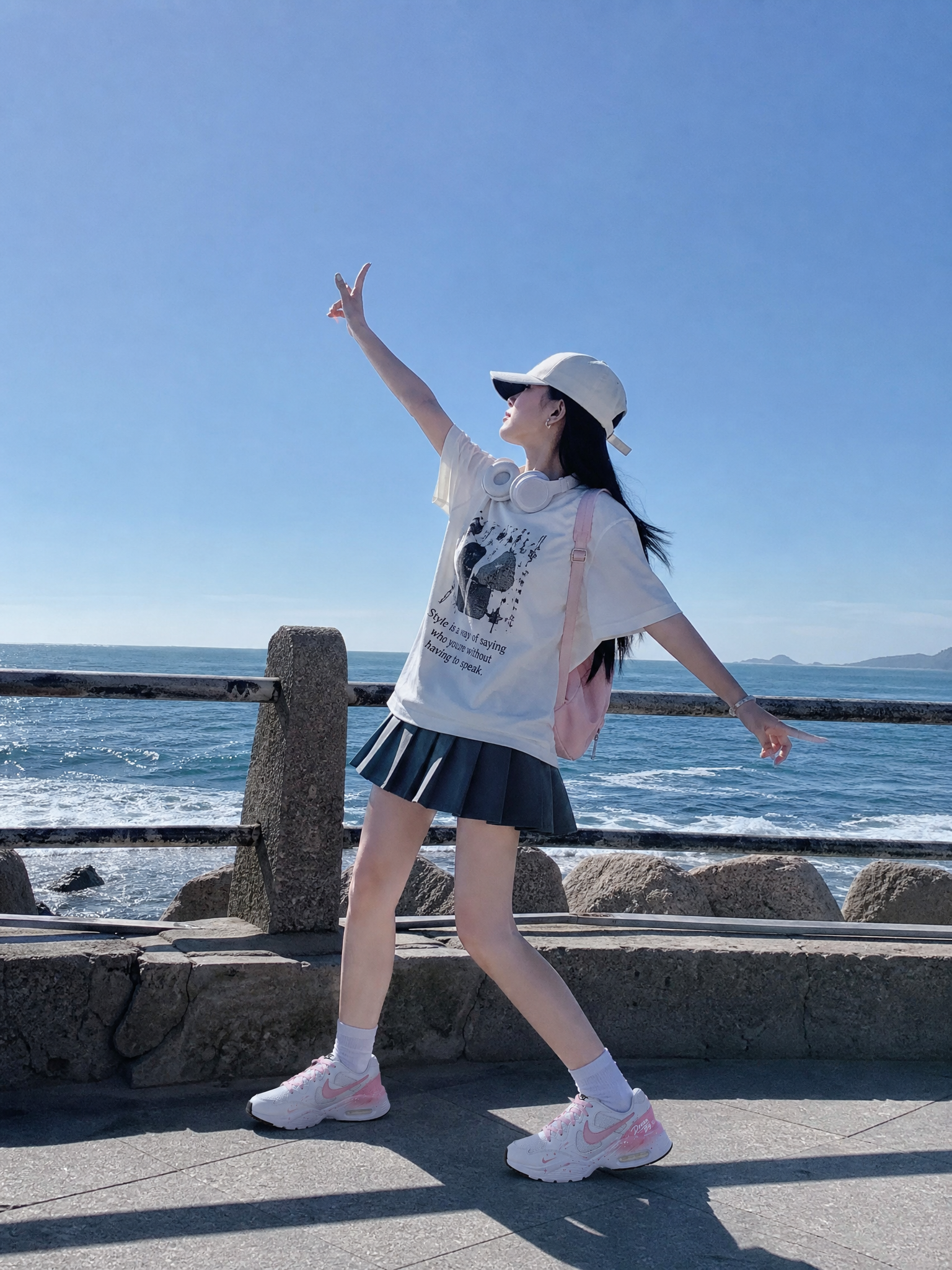 海风+甜妹｜Nike粉白老爹鞋上脚实拍