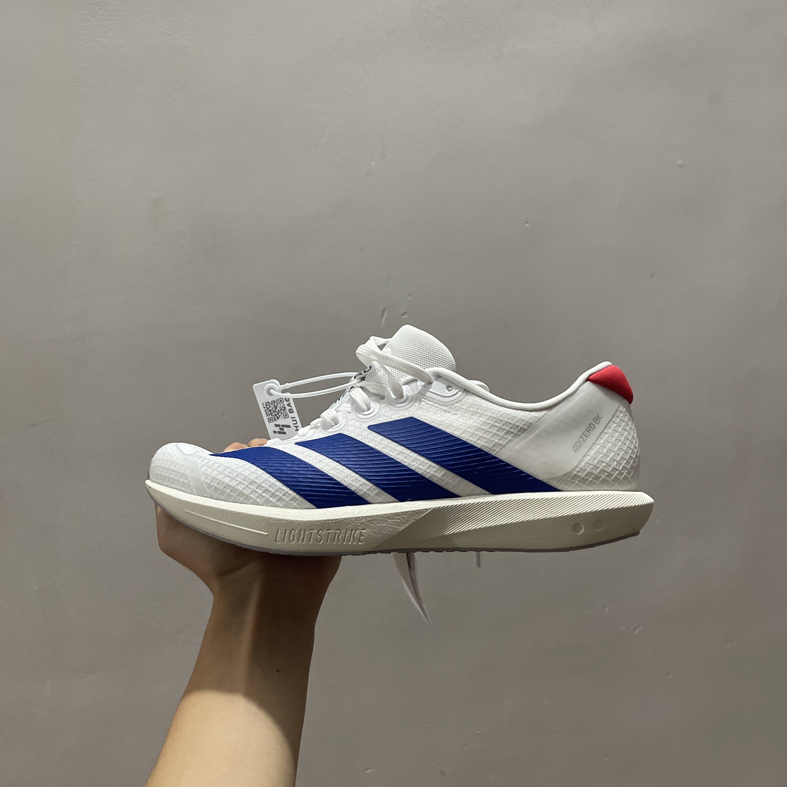 adidasbk竞速跑鞋实拍
