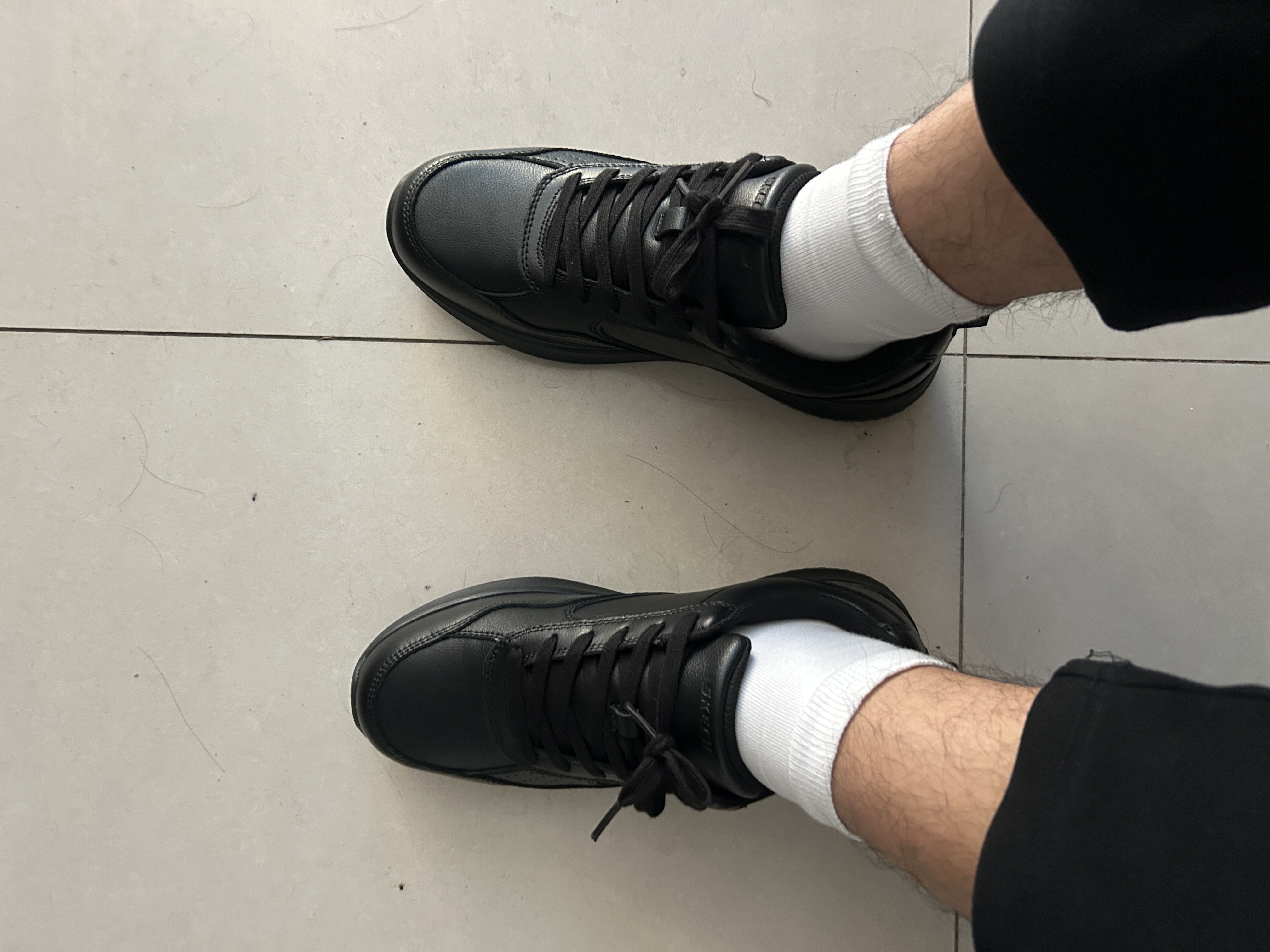 斯凯奇皮鞋👞
