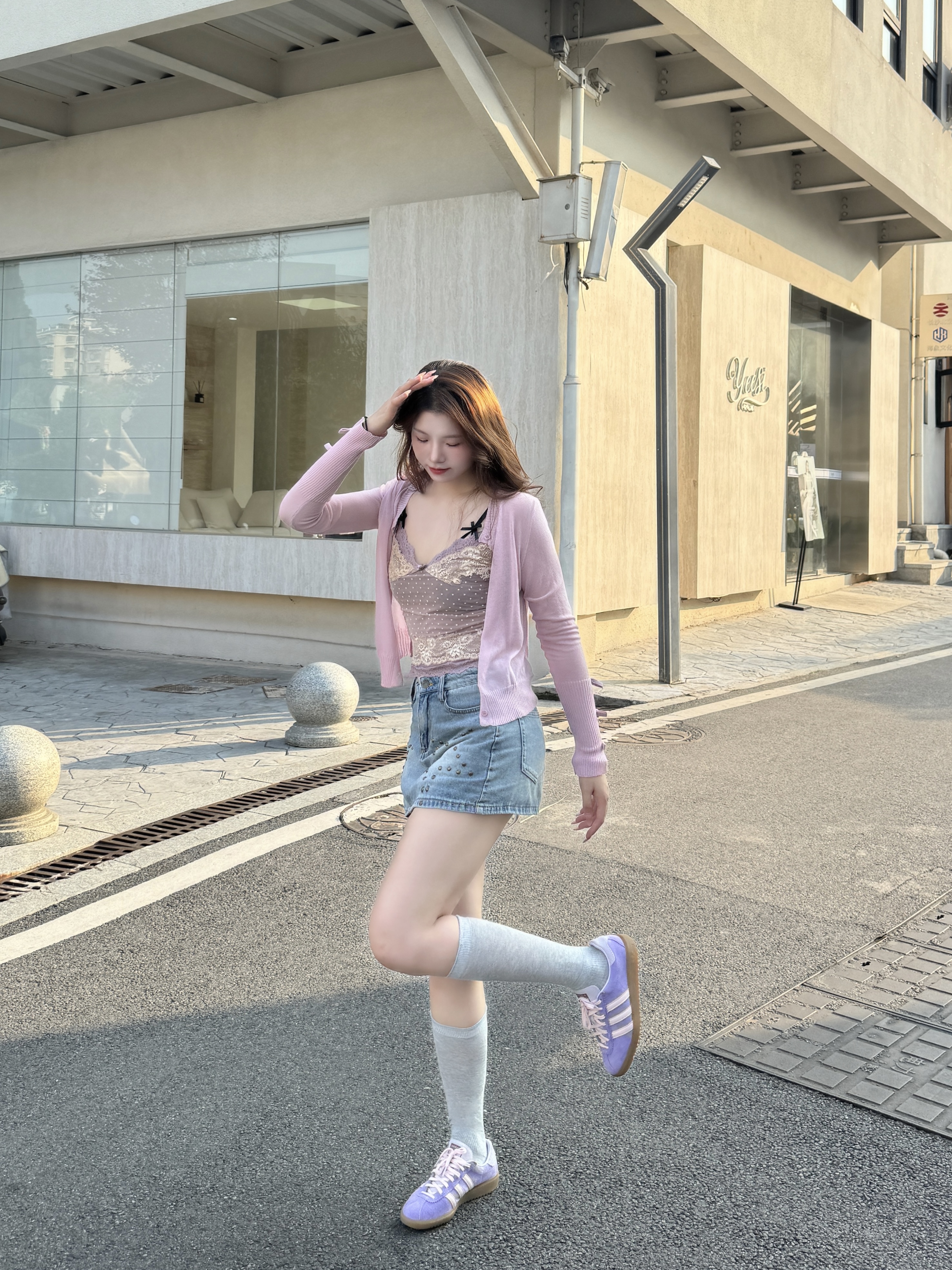 粉紫色韩系穿搭💓💜一脚踏进秋日的氛围里 ੭!!☆