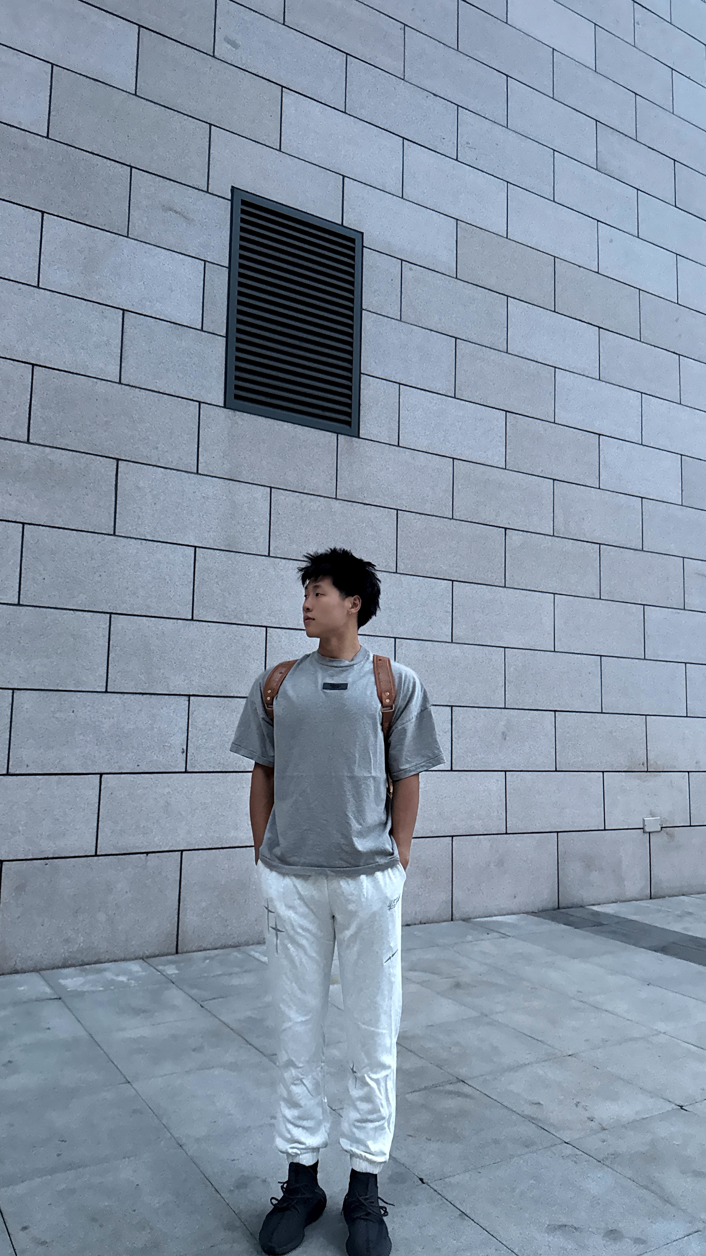 新派学院风|男大松弛感日常穿搭✨