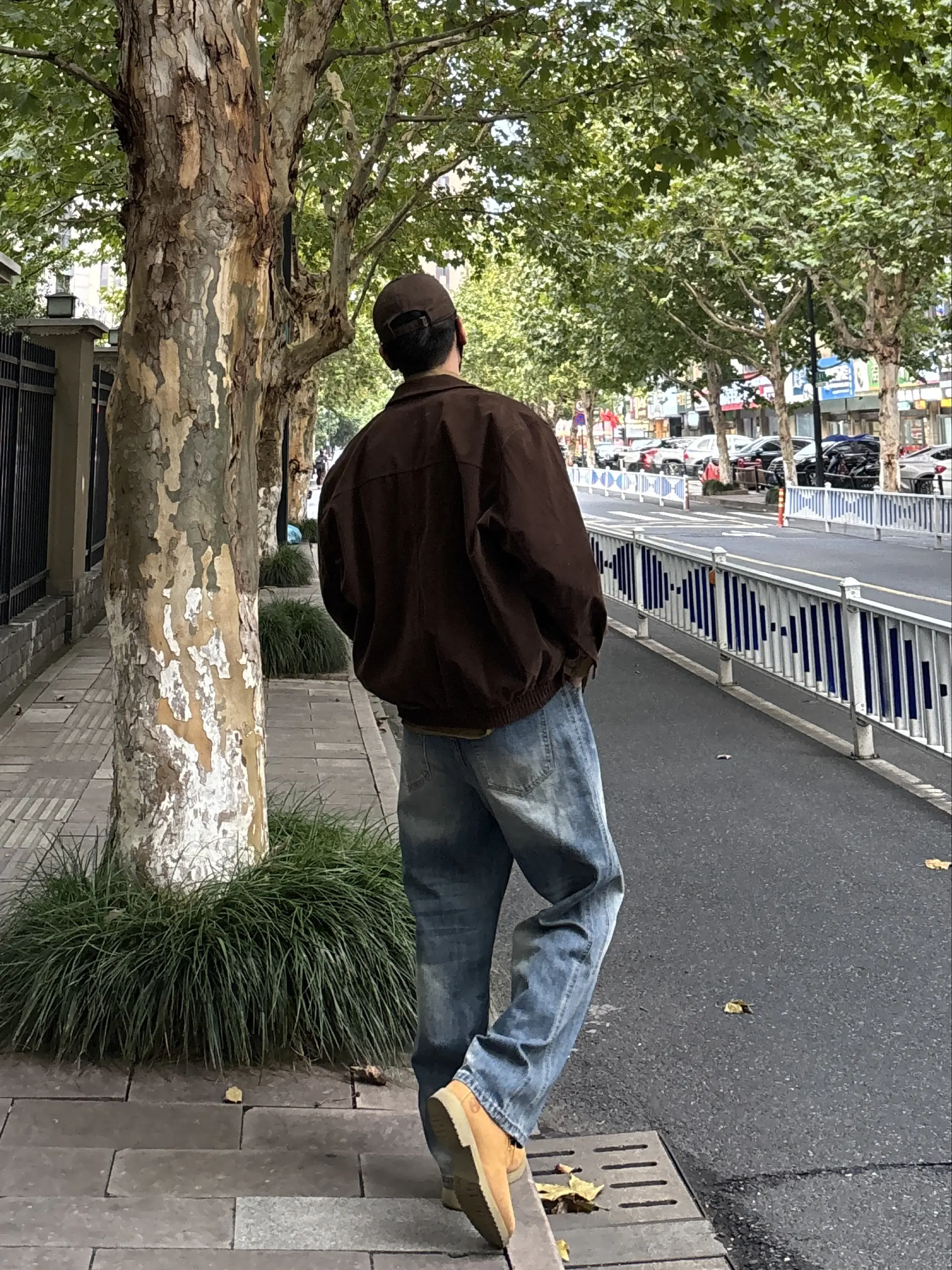 深咖+卡其,秋意格调拿捏到位🤝