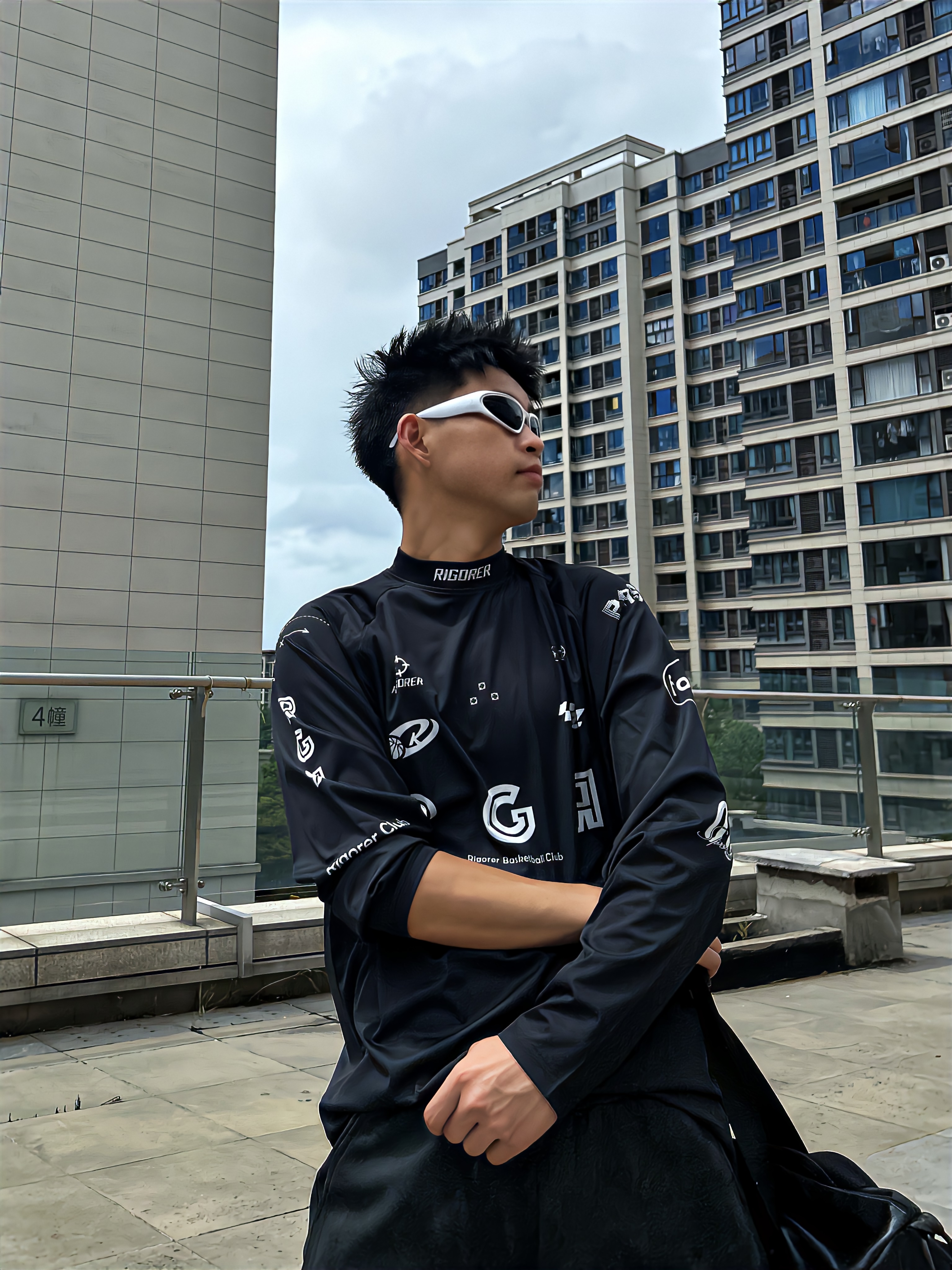 暗黑运动风｜这件准者长袖太对味🏍️