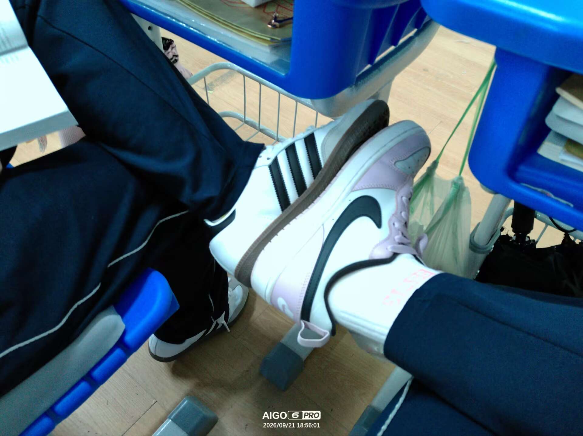 不做选择｜阿迪×Nike我全都要