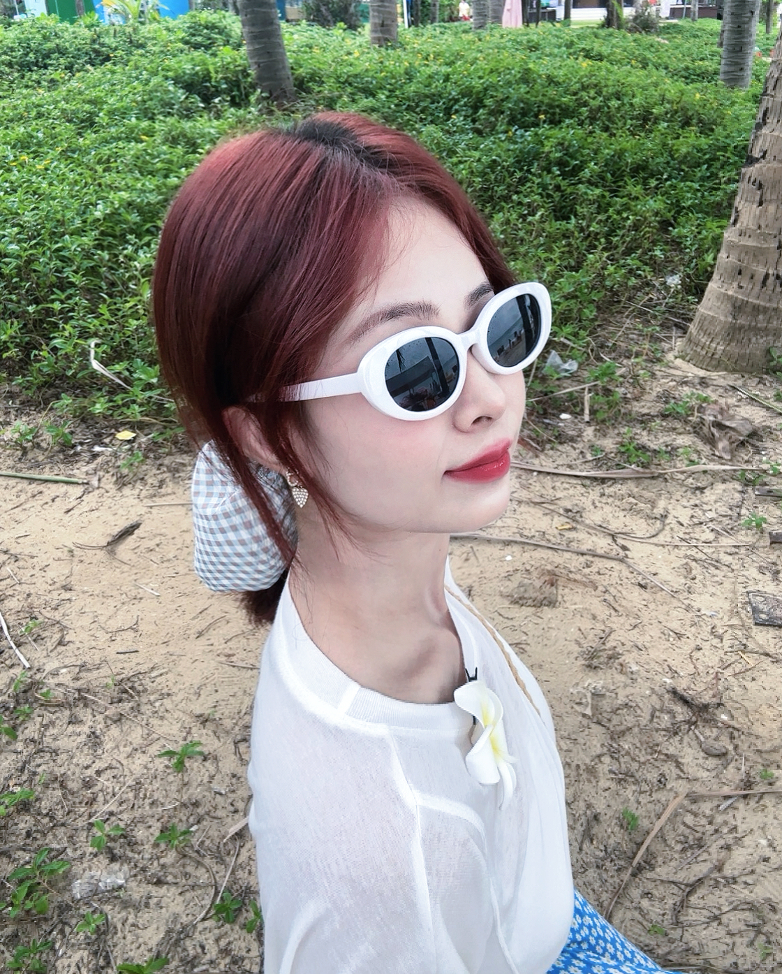 去海边被问爆的墨镜!白框简直不要太清爽🏖️