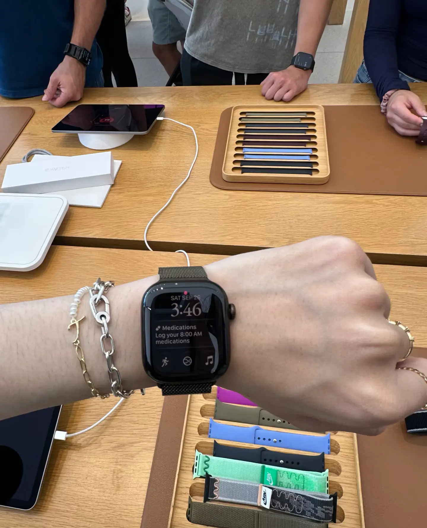 iwatch s12古铜色 老钱风