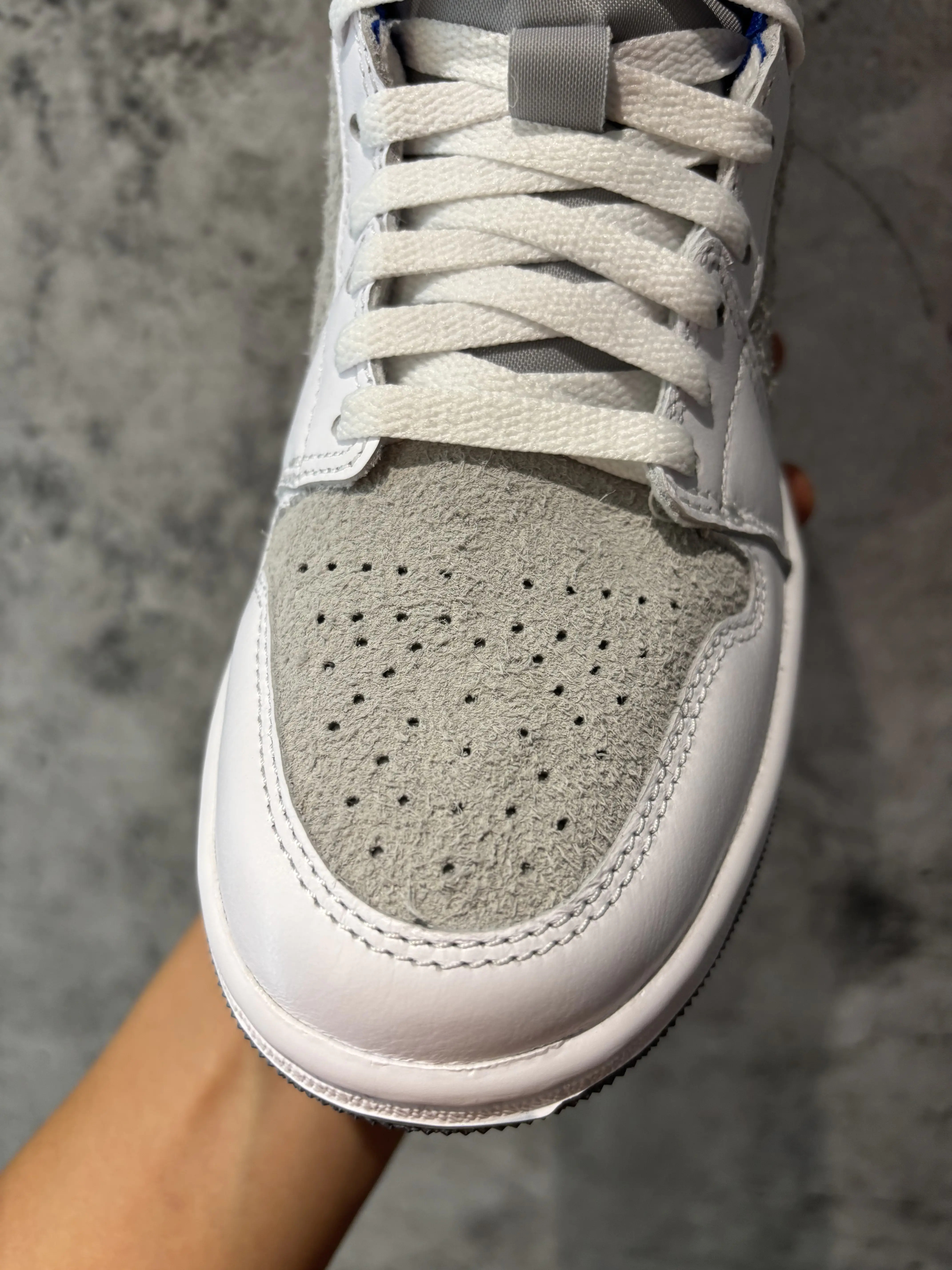 兔八哥aj1mid???有点萌萌哒