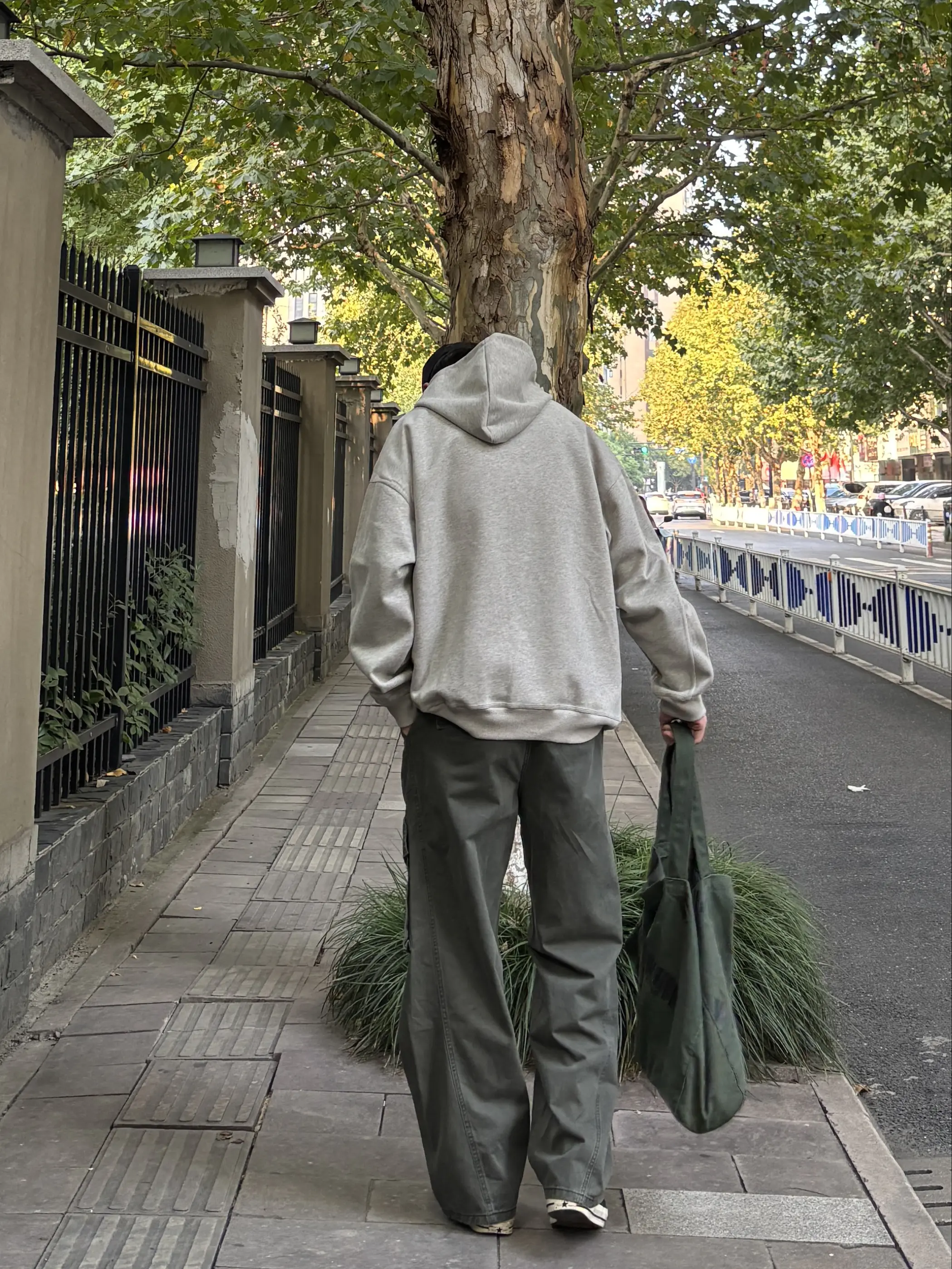 慵懒街头穿搭,无拘束才是硬道理🫡