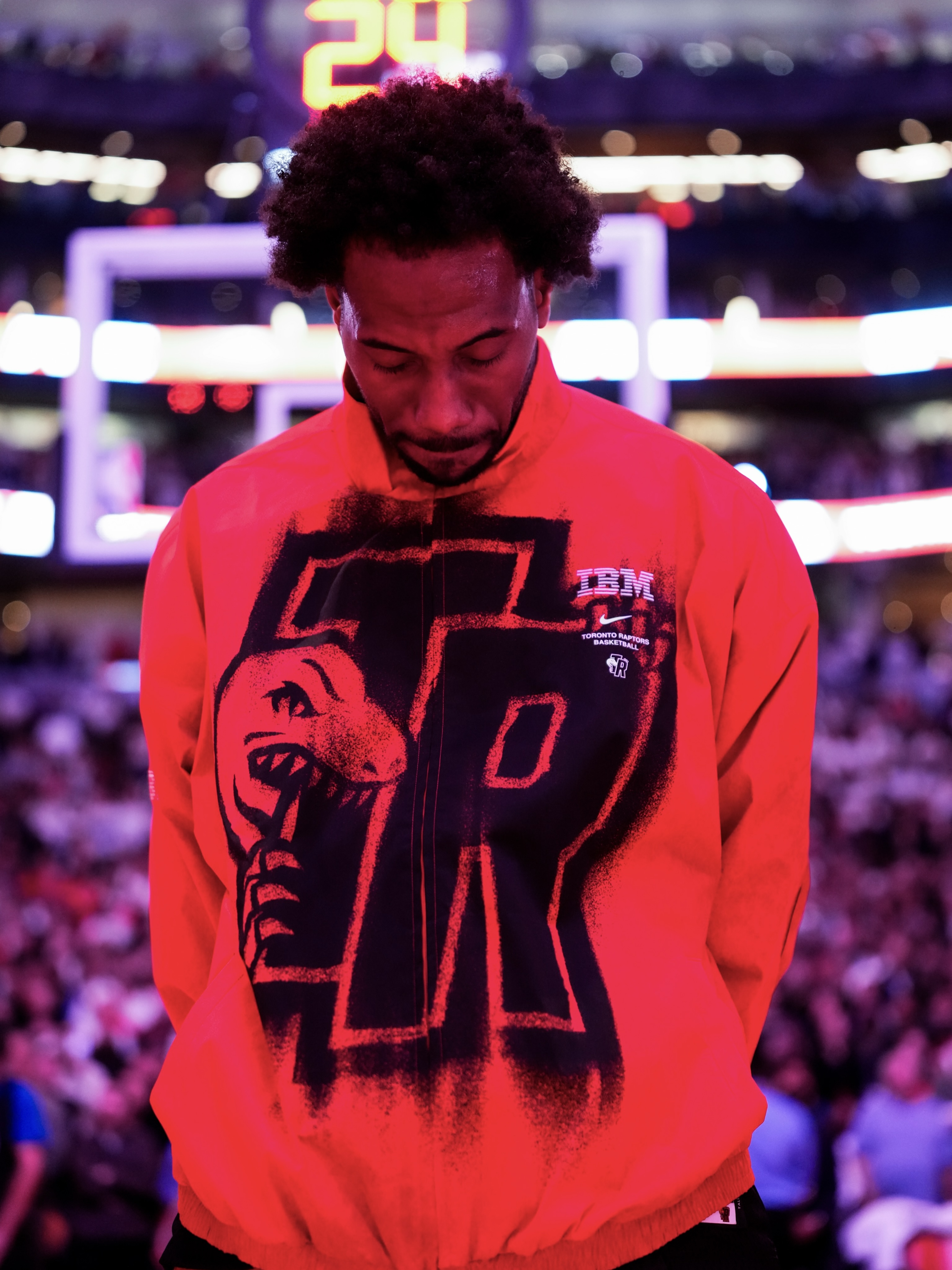 猛龙冷血杀手伦纳德揭幕战上脚个人签名鞋NB Kawhi Ⅴ深蓝色📸