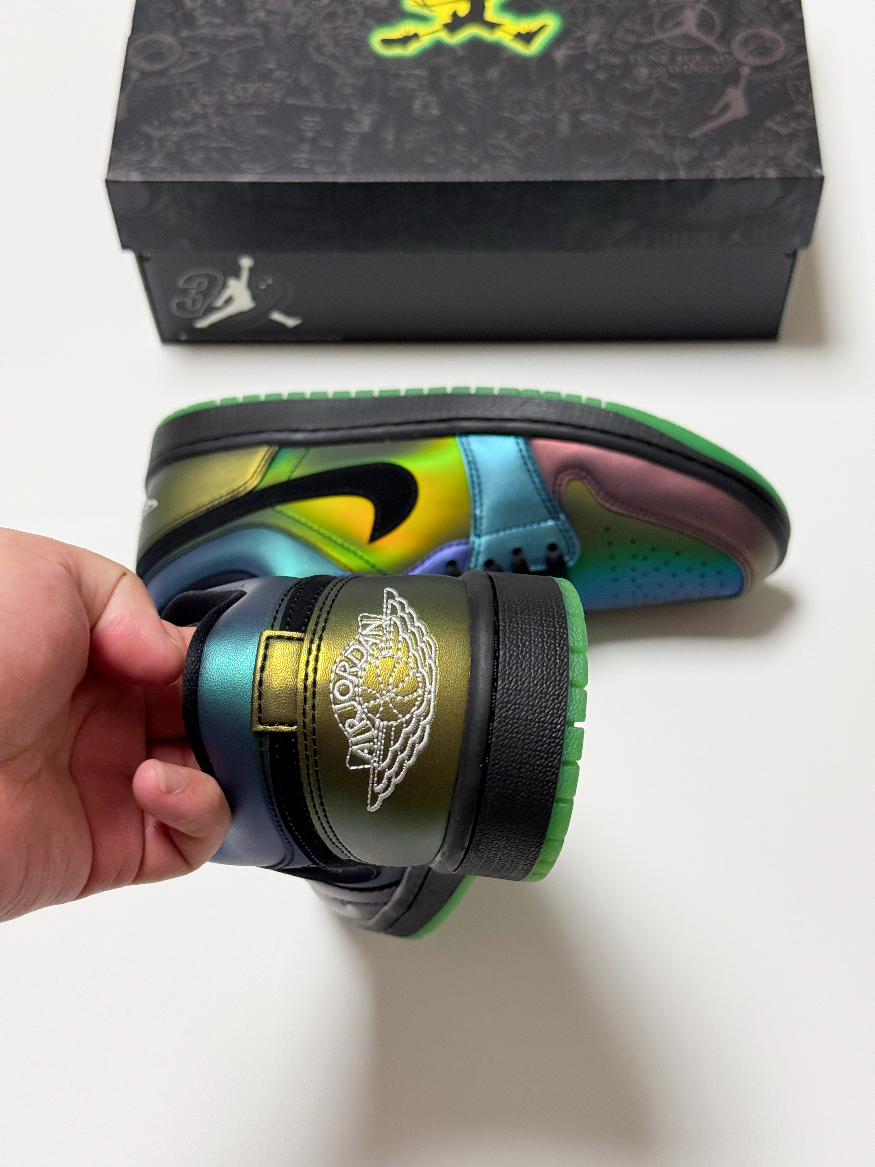 同款潮流密码!明星都爱的AJ联名潮鞋🌟