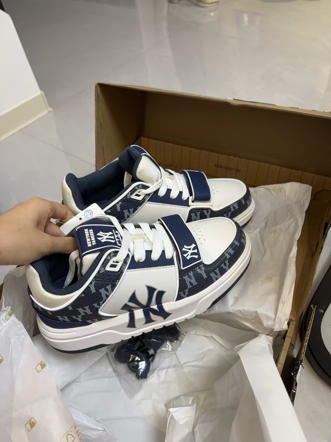 MLB藏青牛仔洋基板鞋|复古老花太戳我💙