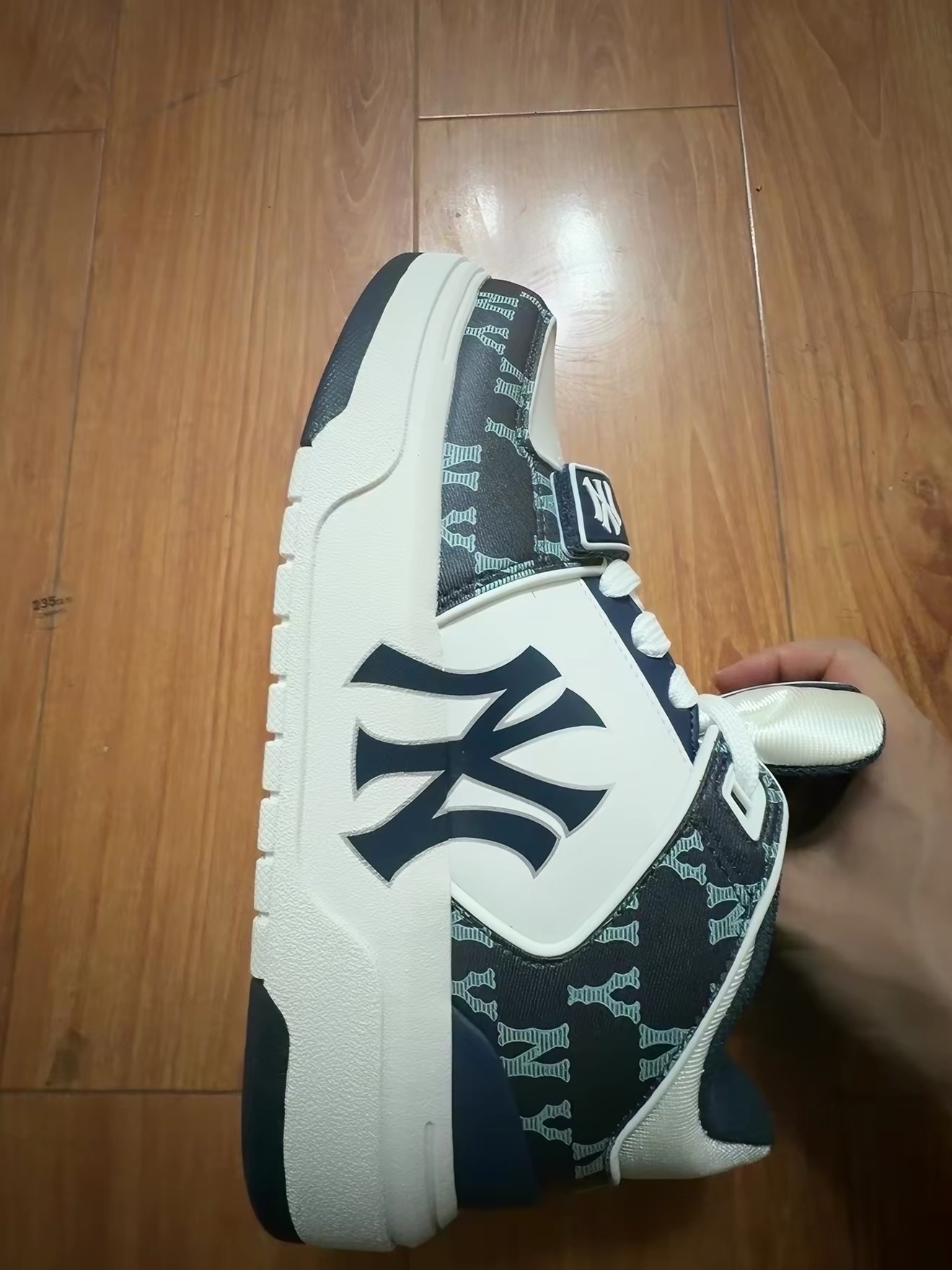 MLB藏青牛仔洋基板鞋|复古老花太戳我💙