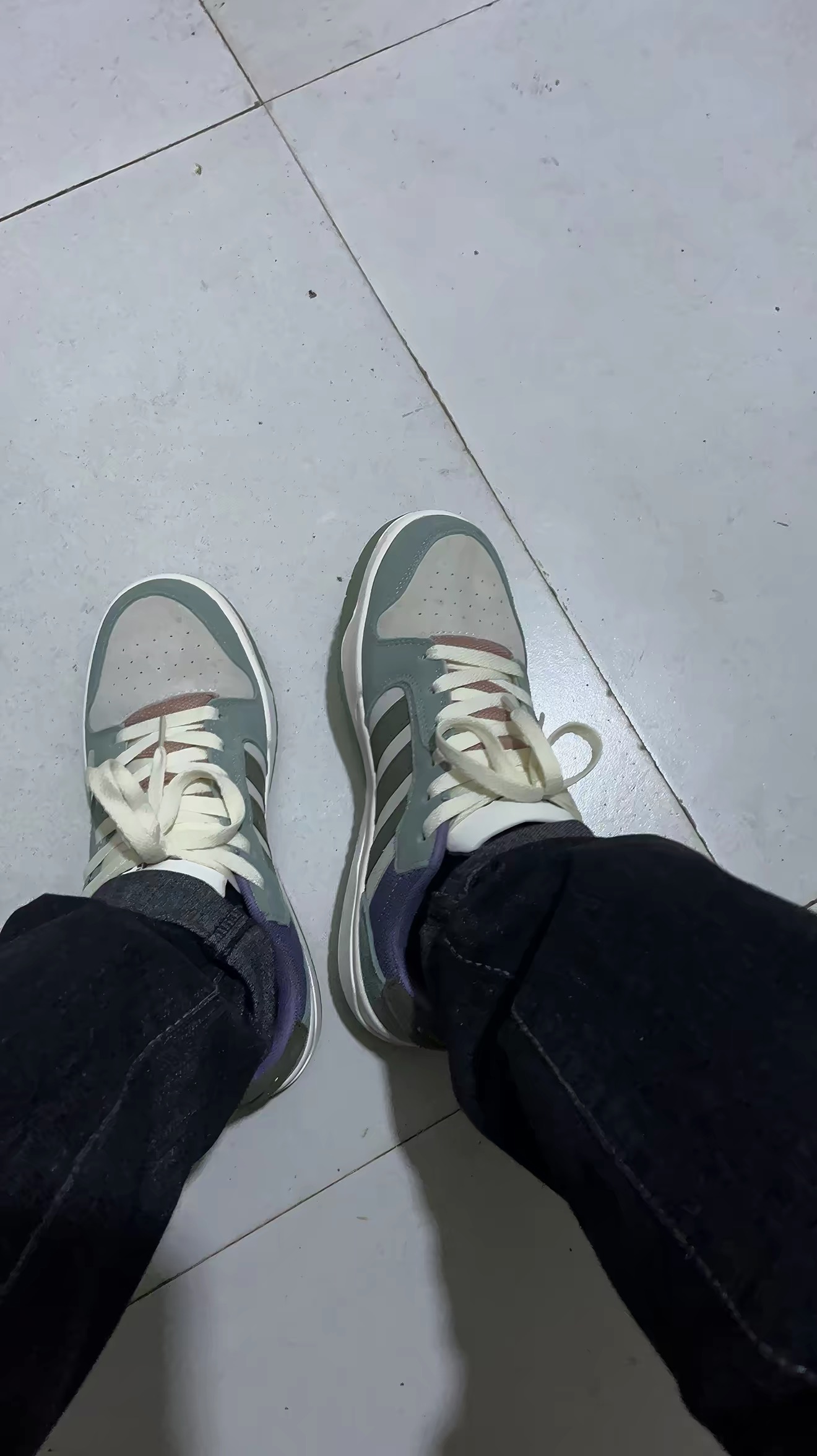 ⚠️一两百的阿迪复古板鞋,买前先看这几个缺点💸