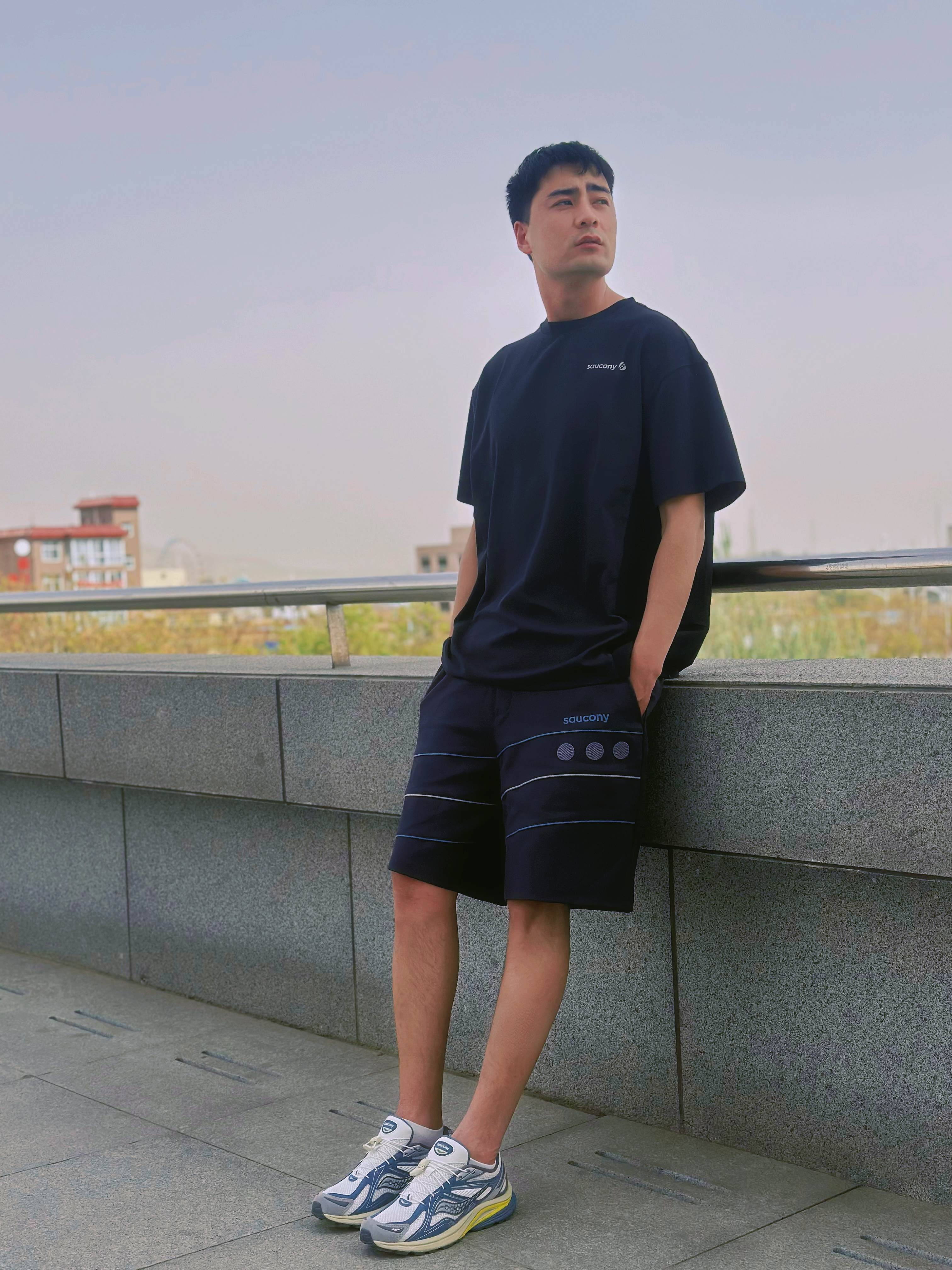 今日OOTD 周末更适合运动 🏃