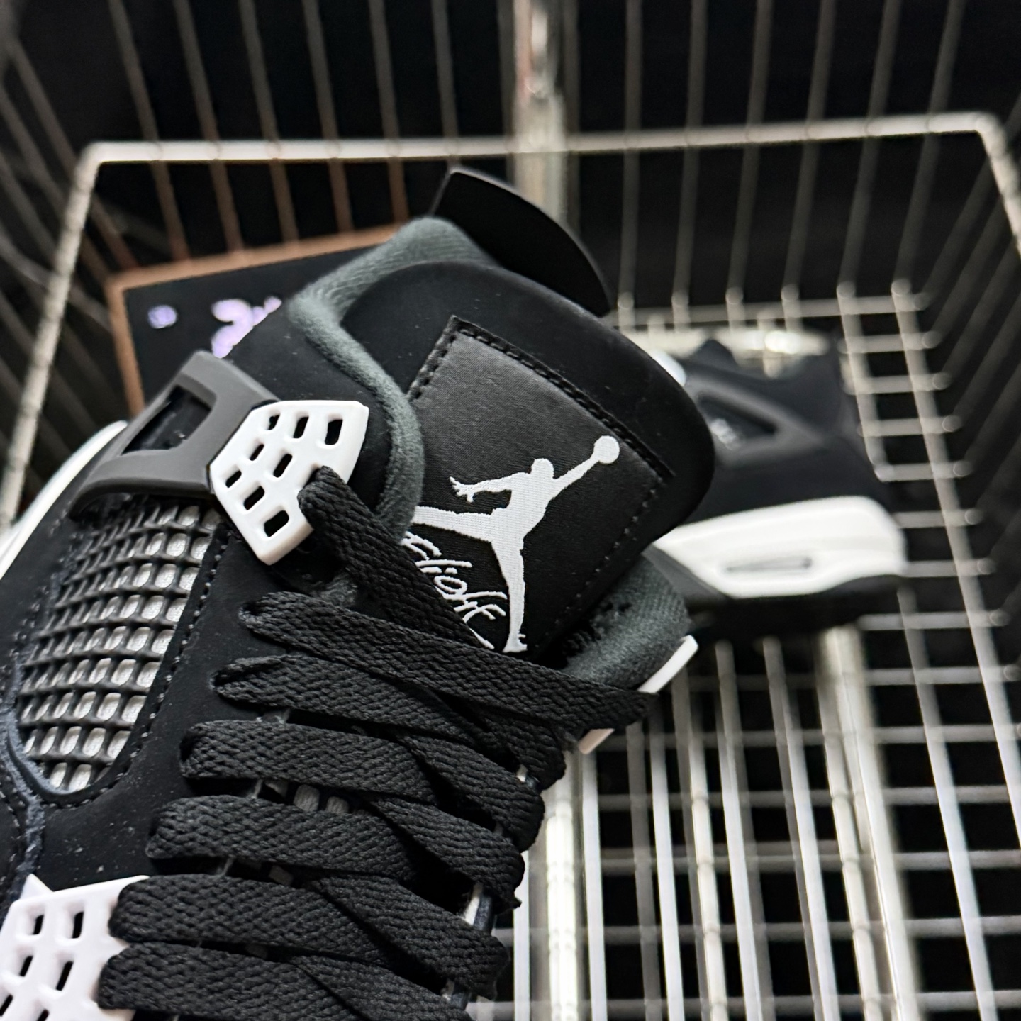 🖤🤍经典白雷回归!这双AJ4上脚太帅了👟