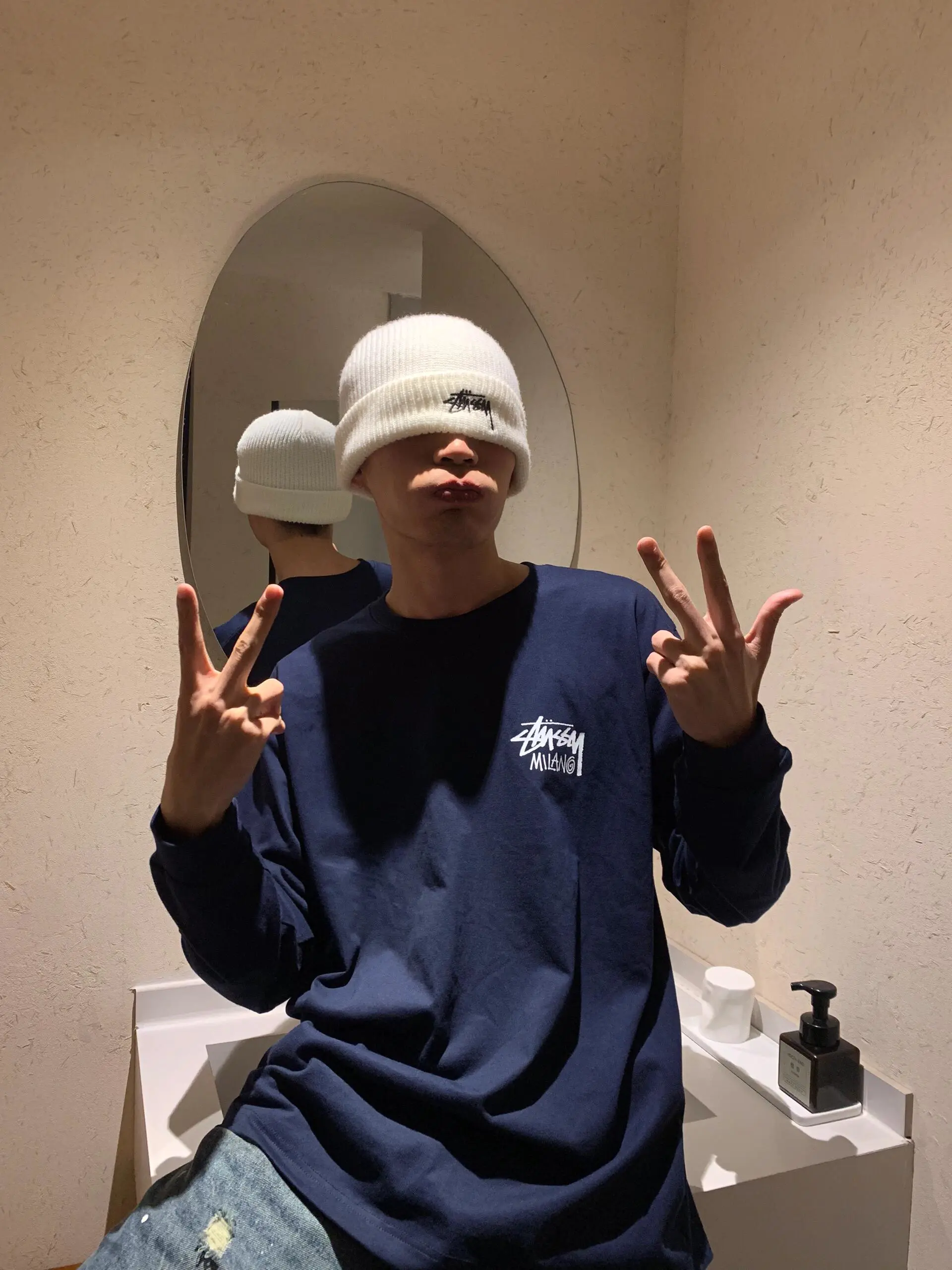 藏青色MILANO手写涂鸦长袖✨