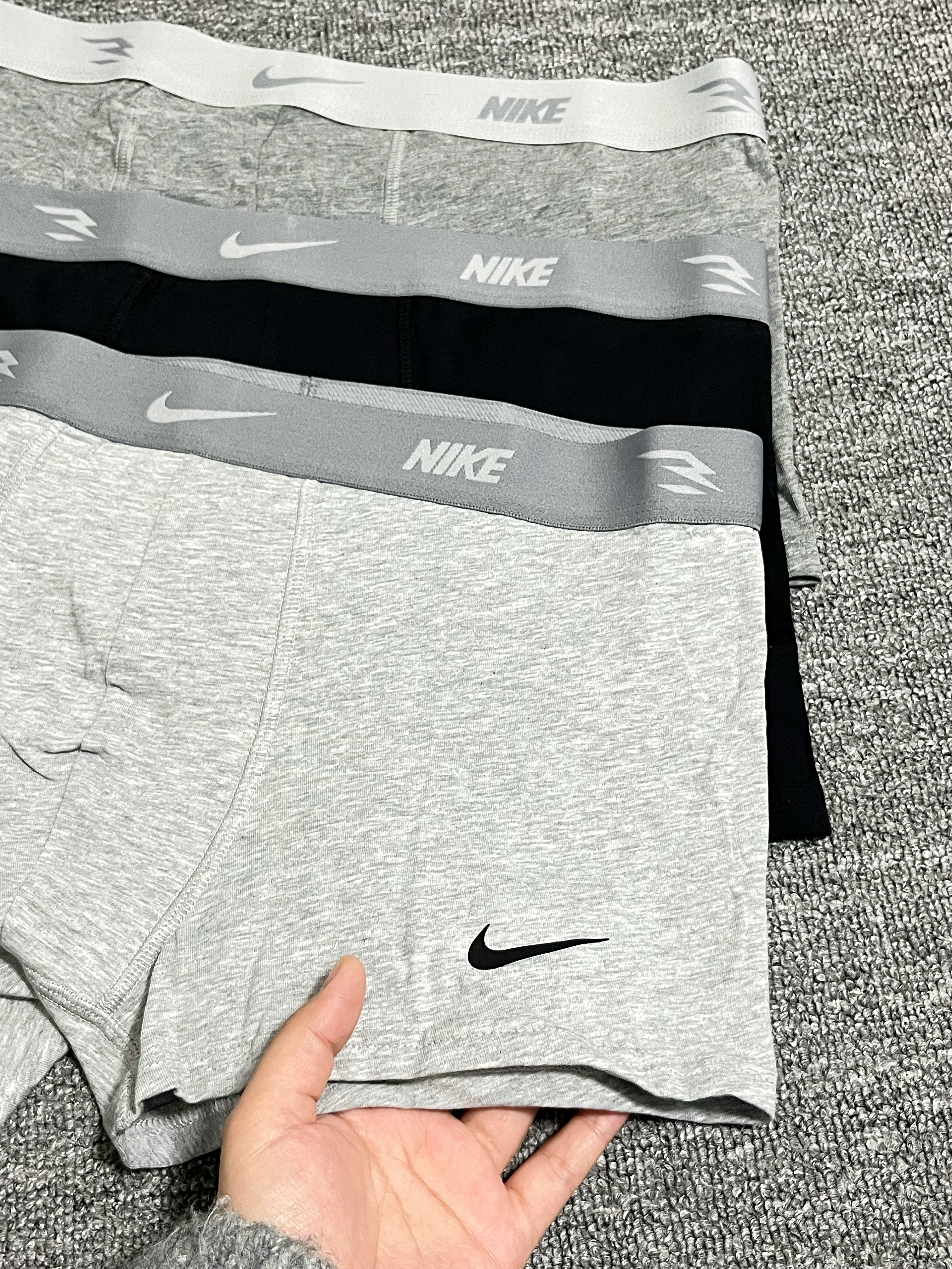 oi果然…还是Nike内裤最懂男生！