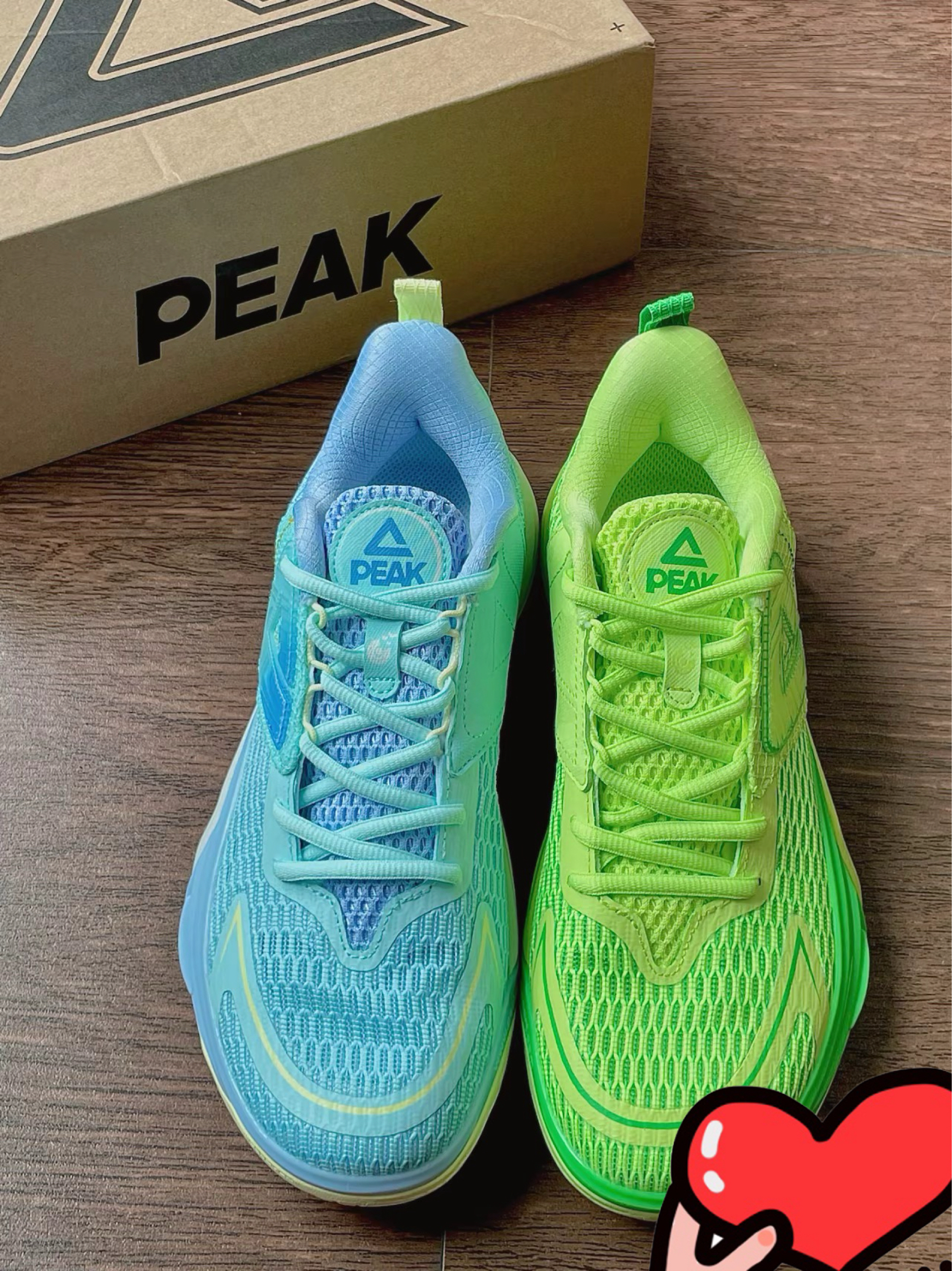 踩屎感+弹射起步,这鞋有点东西!