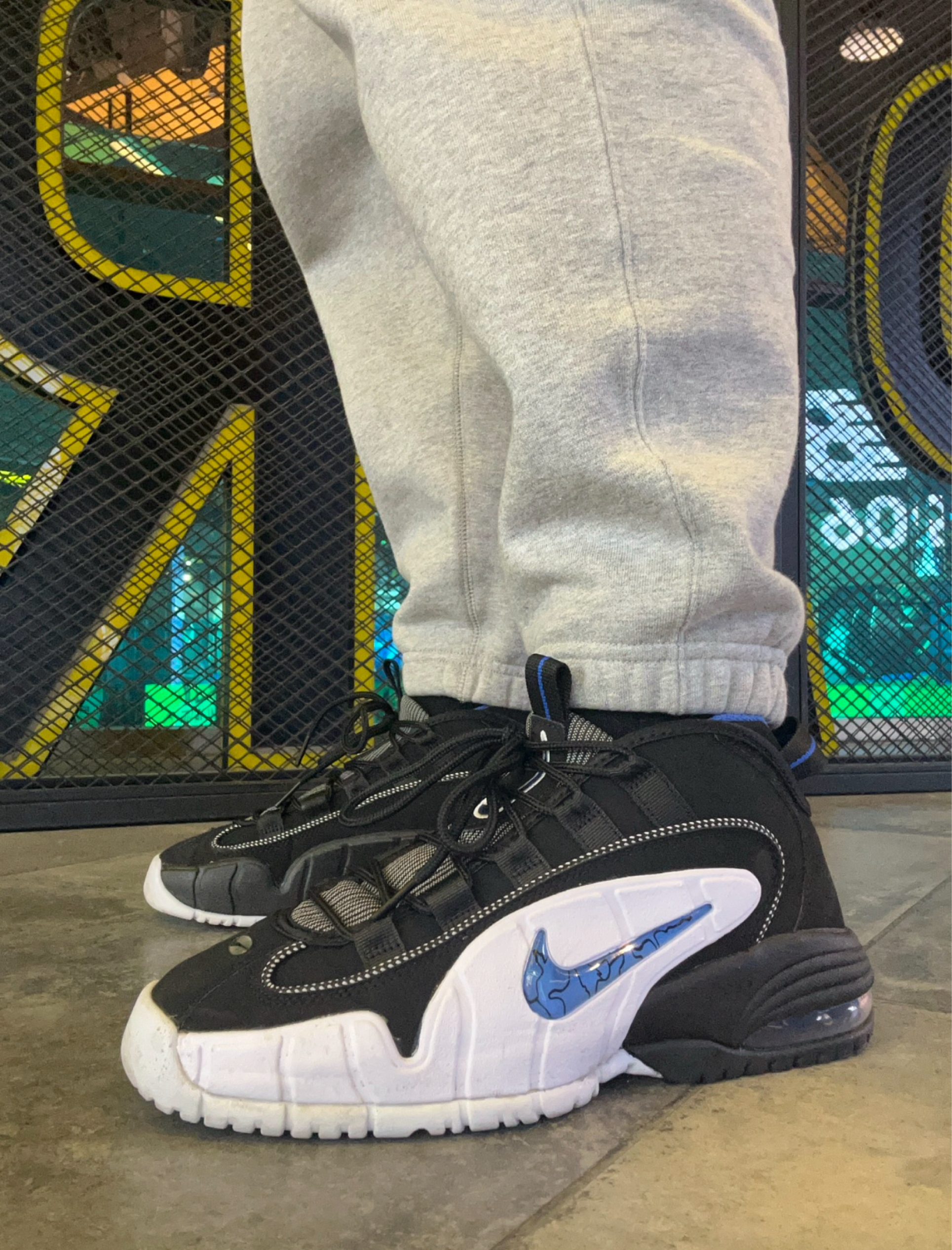 我心目中哈达威Penny1的最美配色还得是这双奥兰多