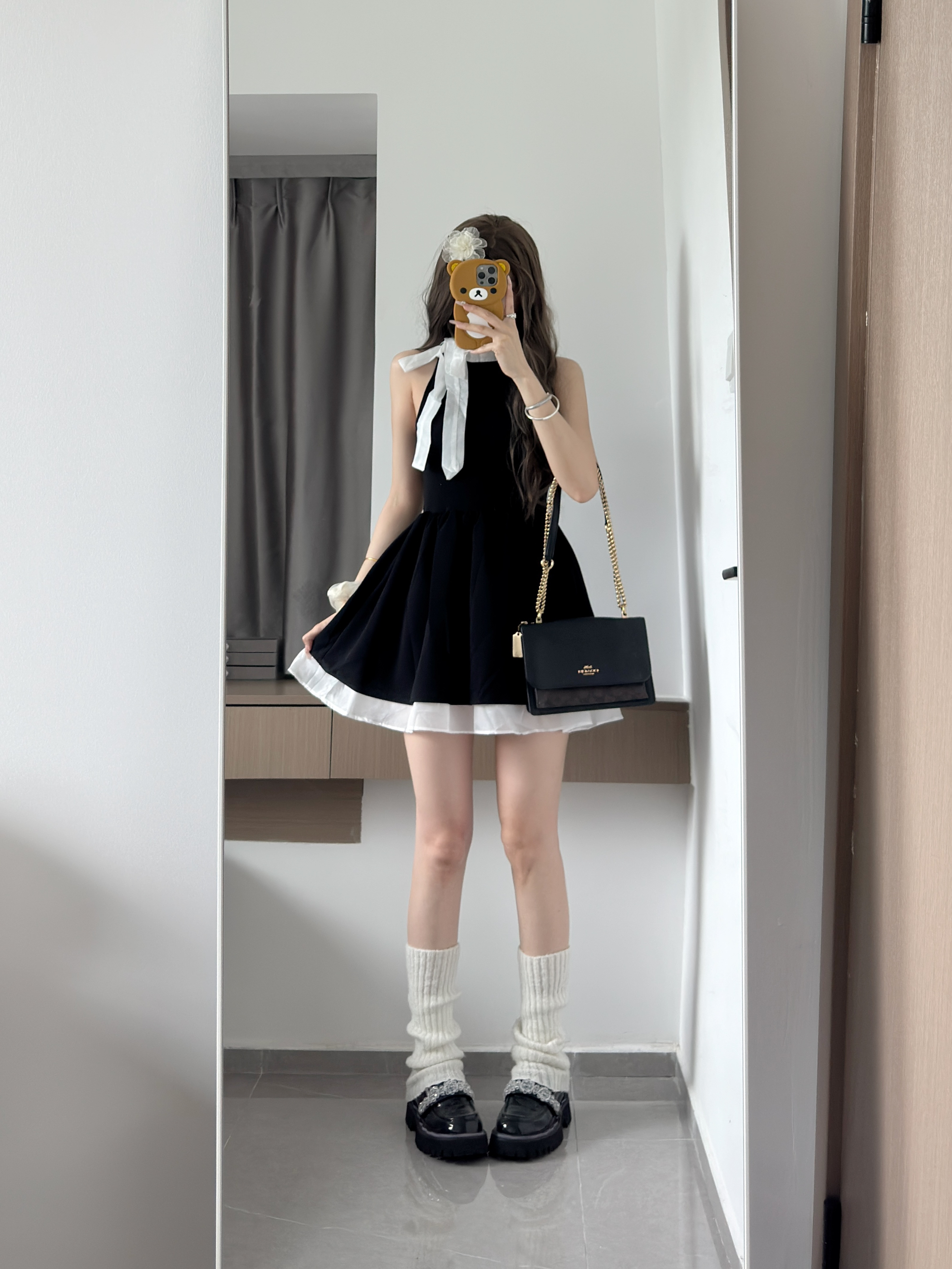 夏日穿搭~ 约会穿这件小黑裙！