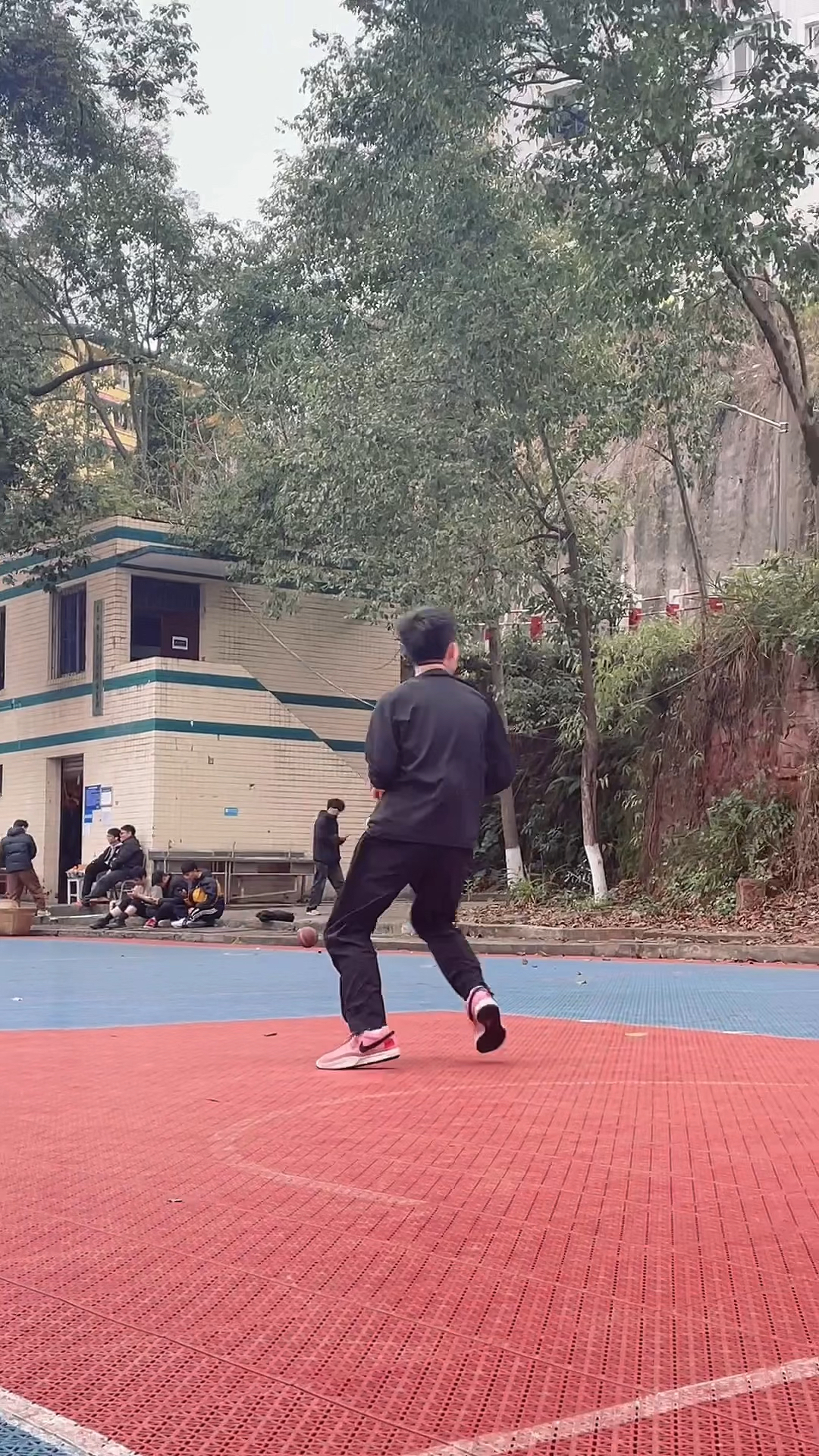 大家看看我这个转身怎么样？🤭🤭