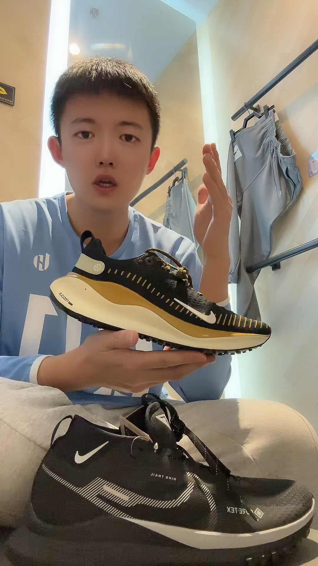 户外防水耐克跑鞋怎么选？
