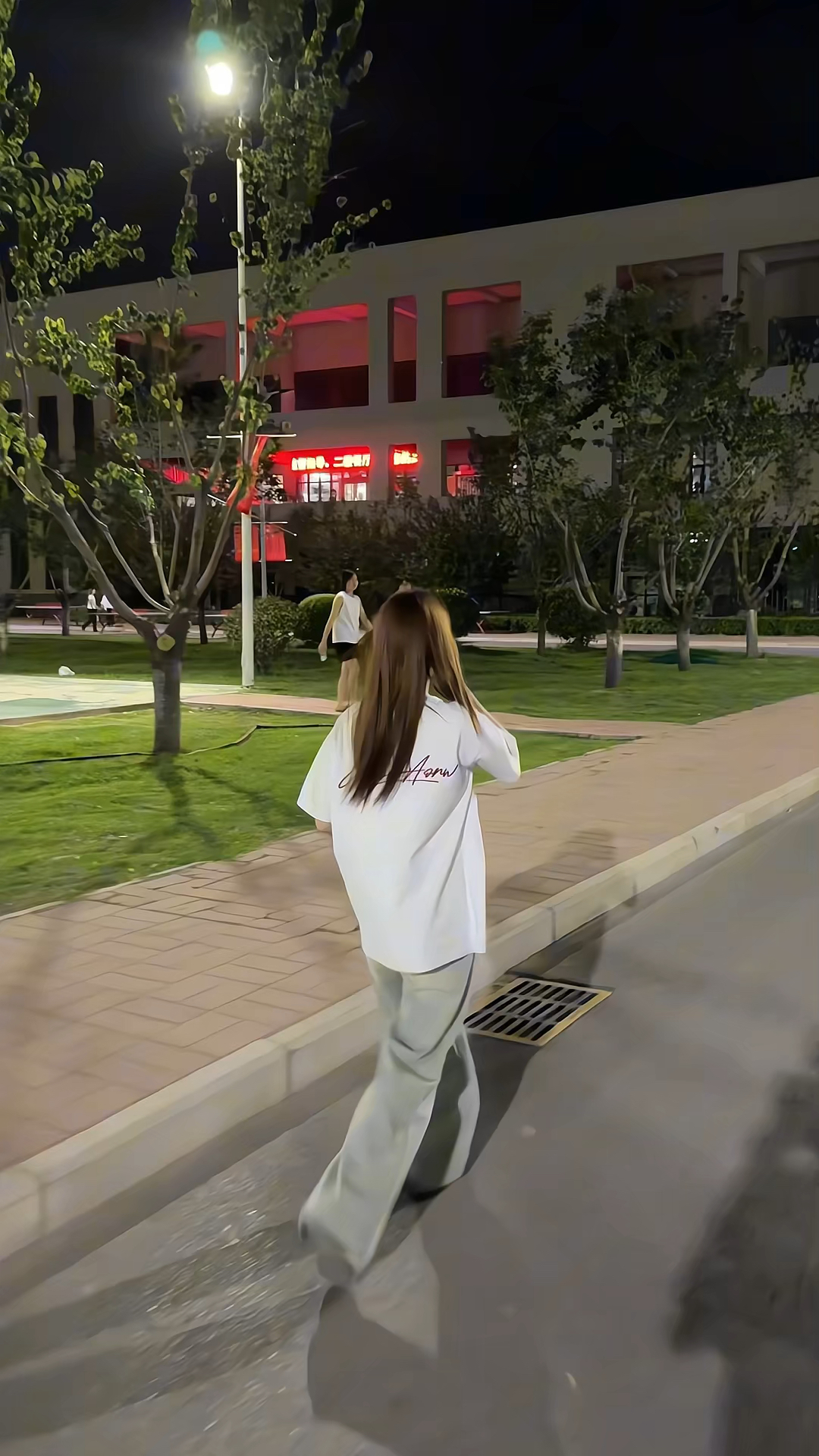 夏天好看的衣服真的很多！！