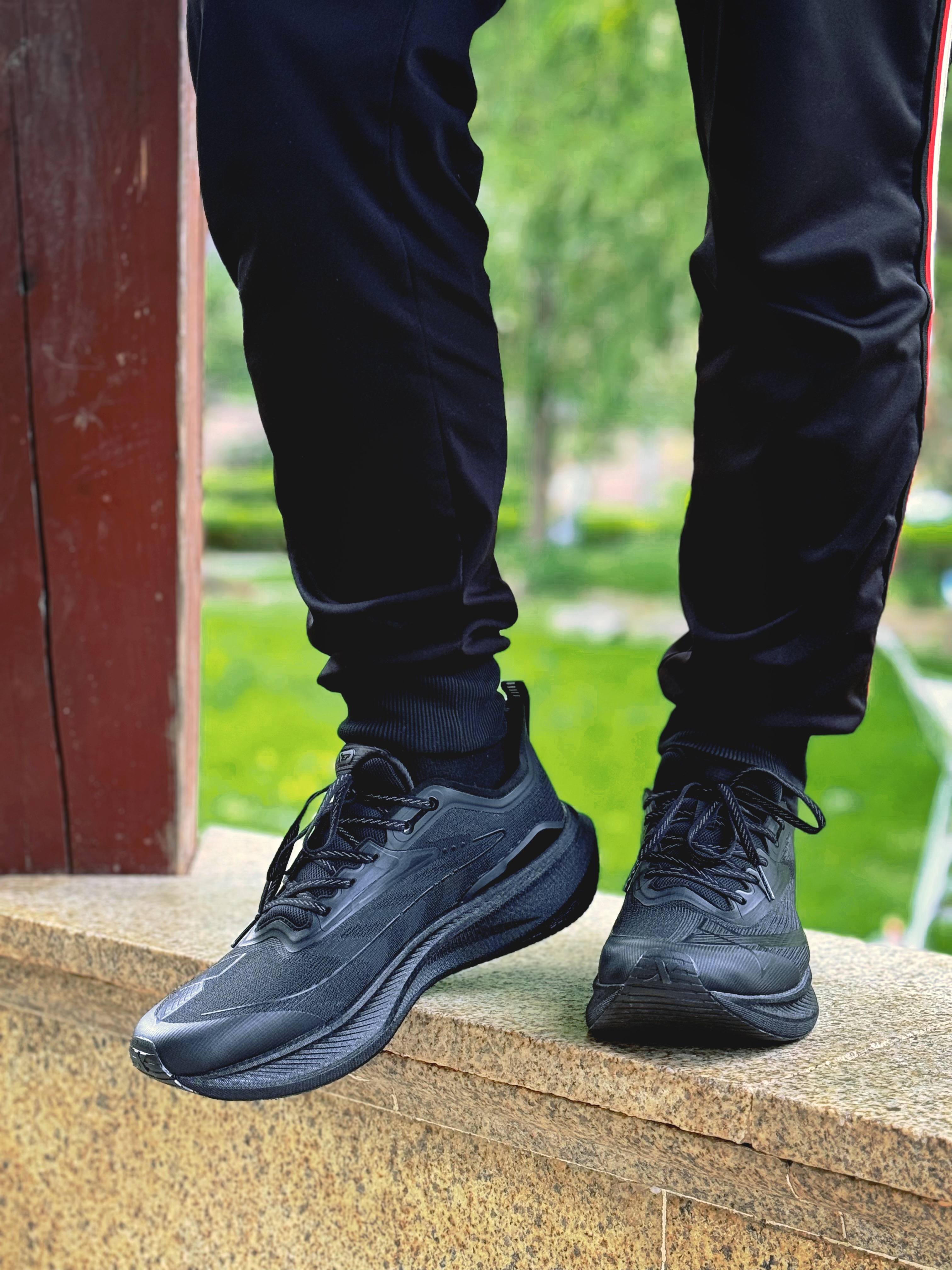 不止能跑2000公里的跑鞋？