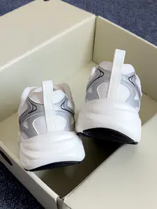 我可太稀罕这种千禧复古风跑鞋了😭!!