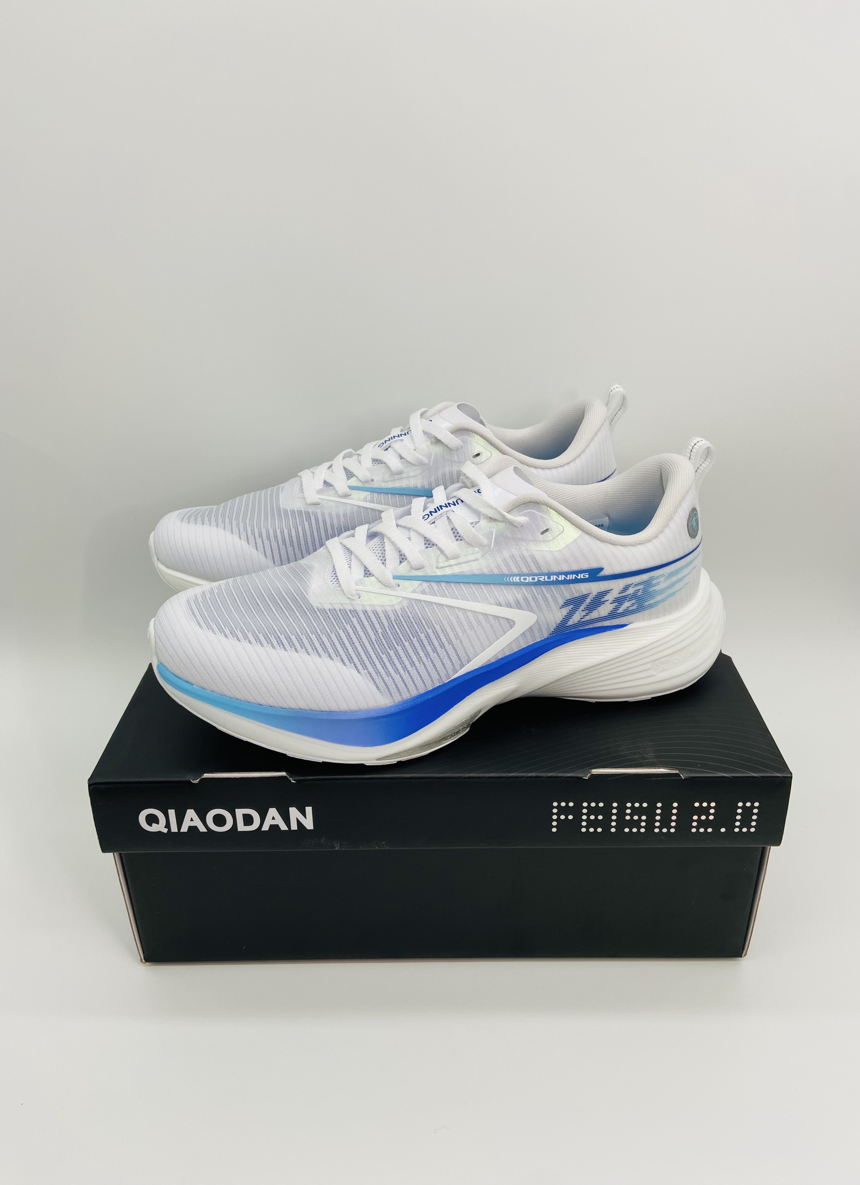 💥分享学生党性价比跑鞋不能停，中乔飞速2.0白紫蓝配色我看行！💥