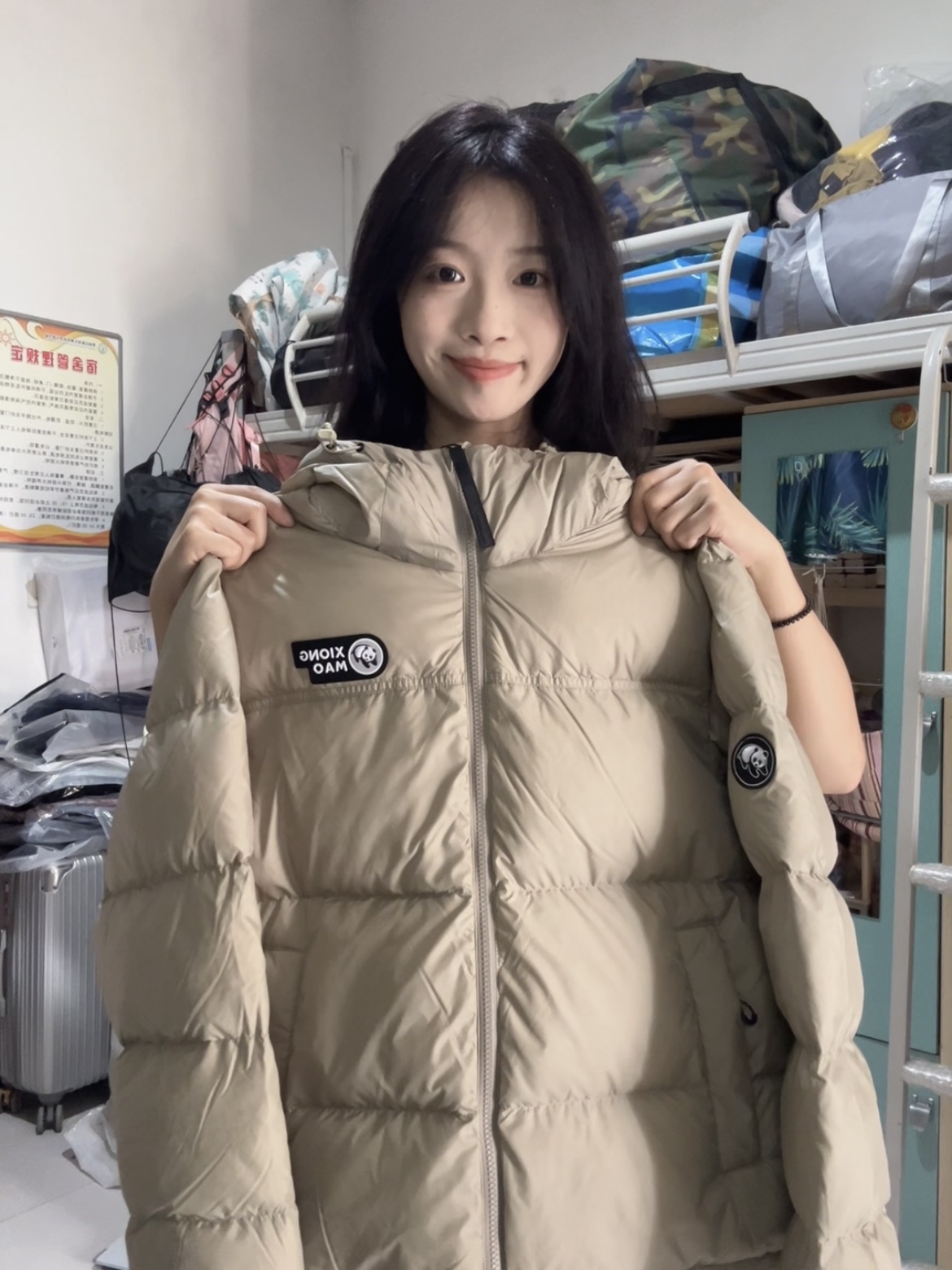 羽绒服反季买 别墅靠大海～